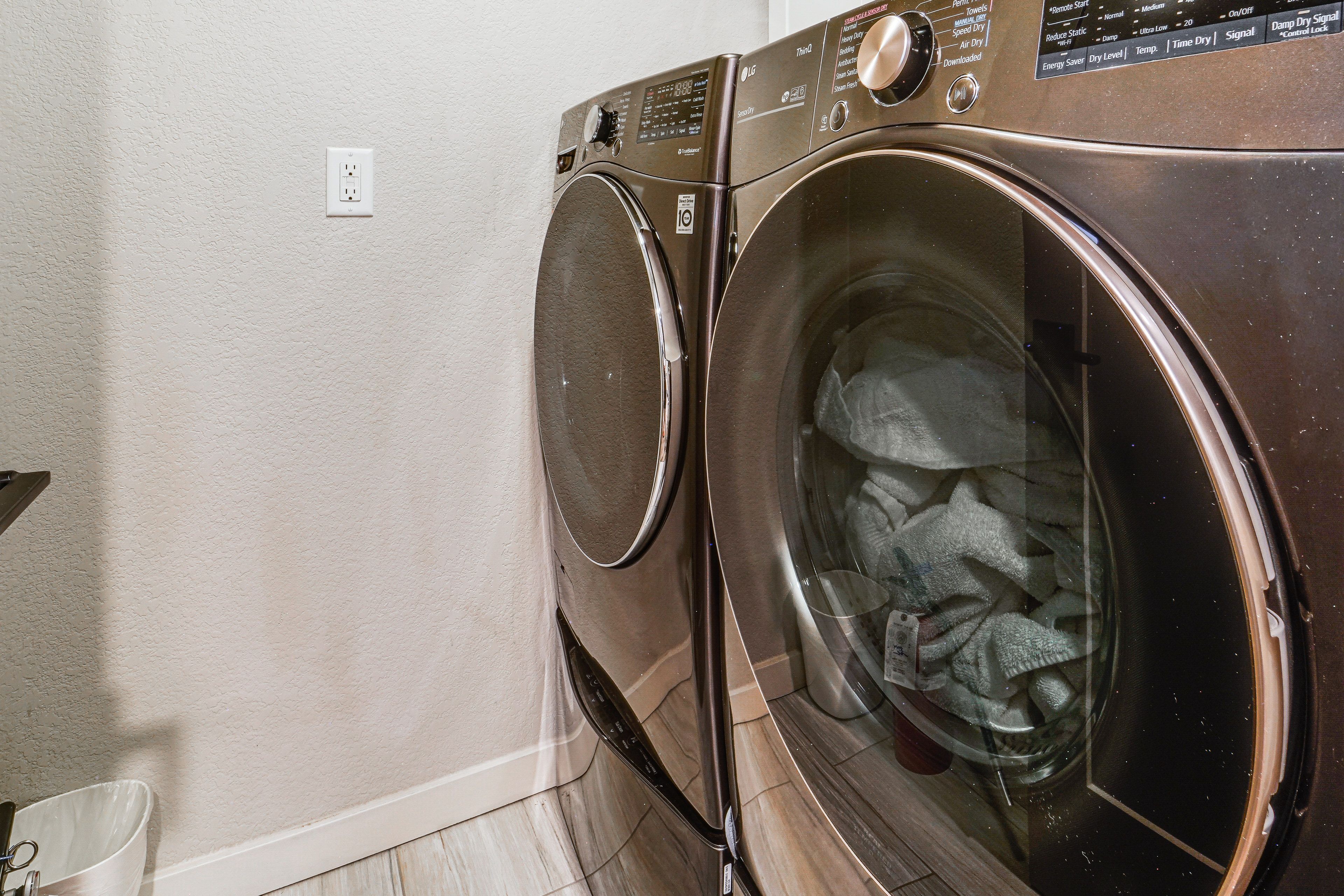 Washer & Dryer