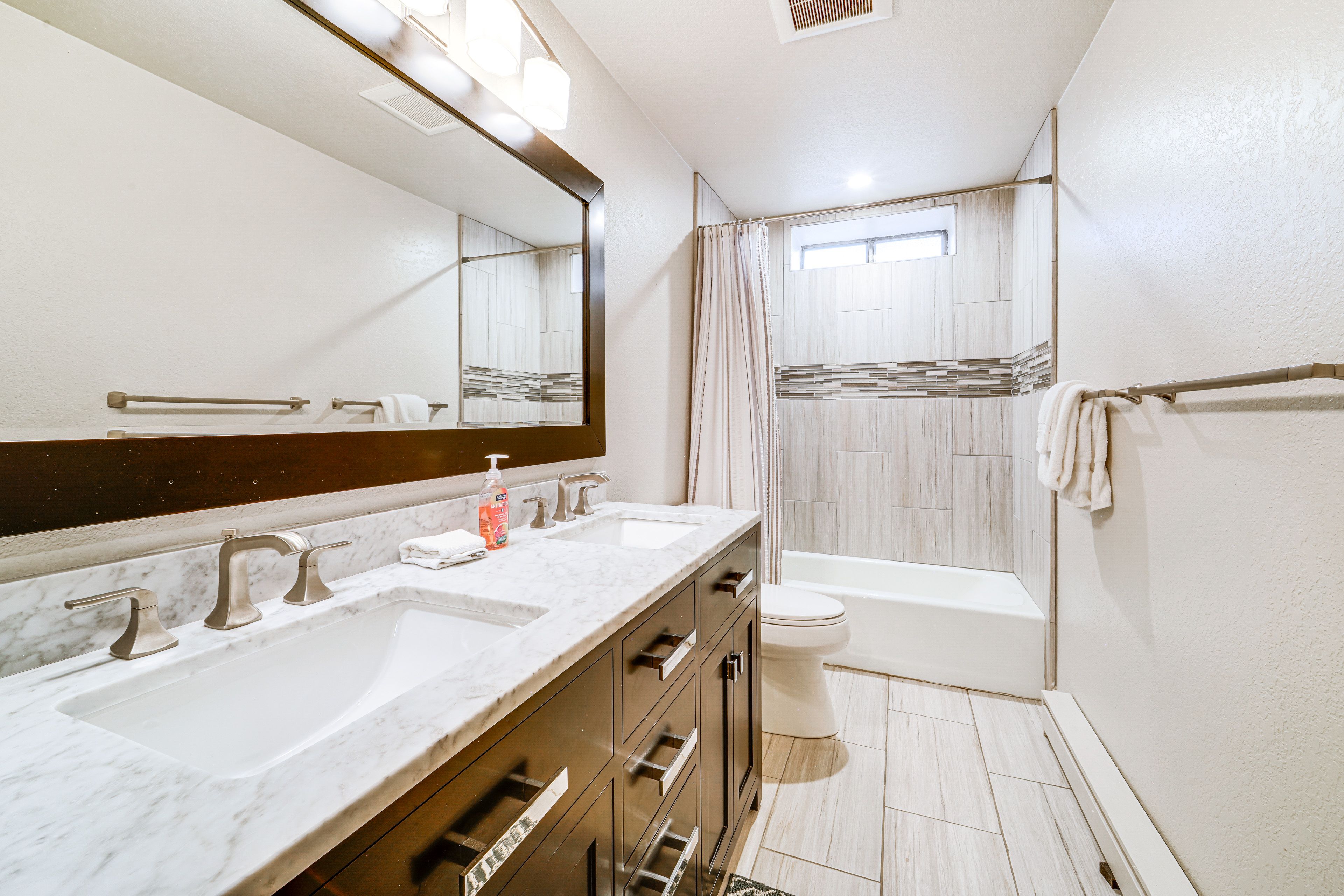 Full Bathroom | Ground Floor