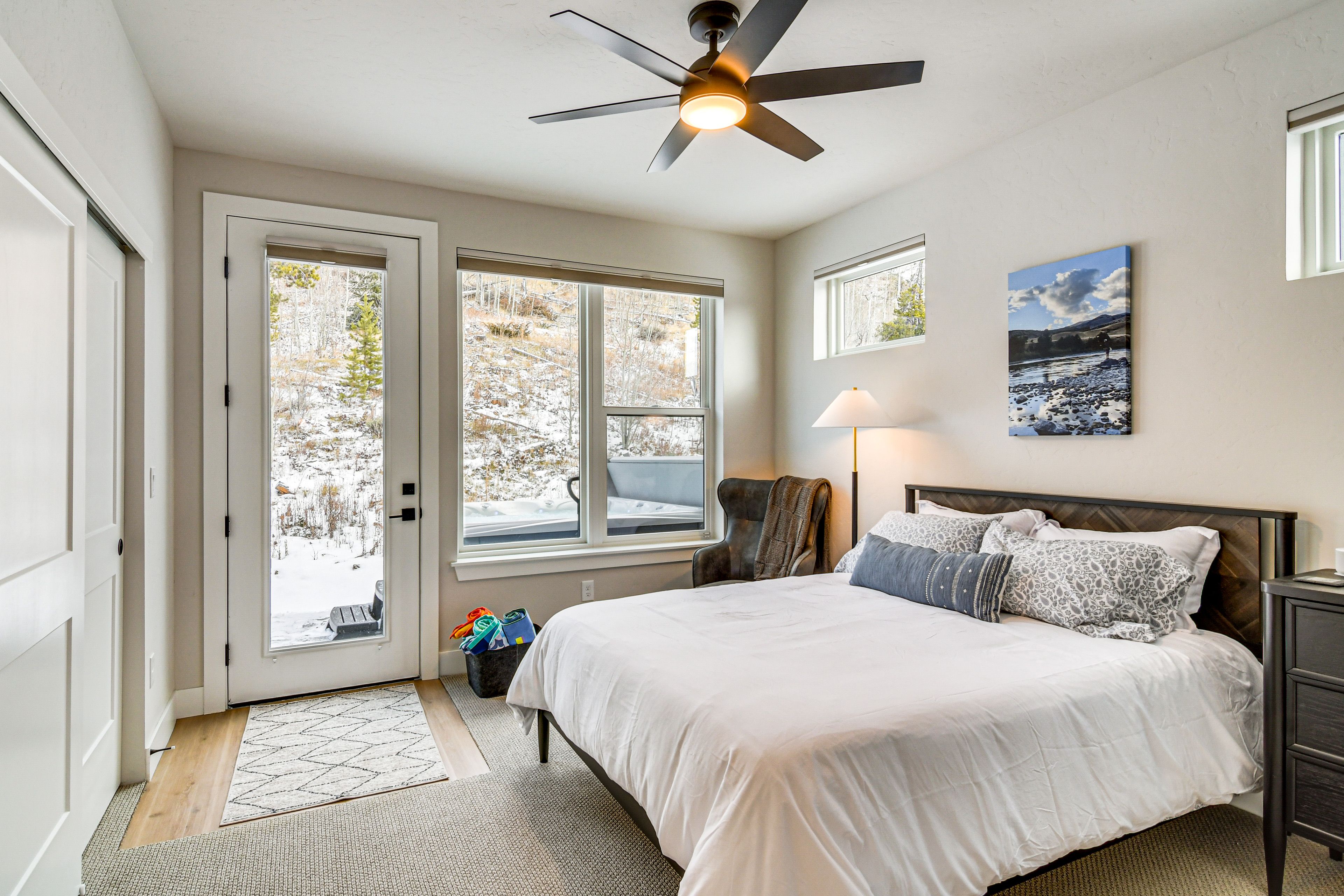 Bedroom 1 | Queen Bed | 2nd Floor