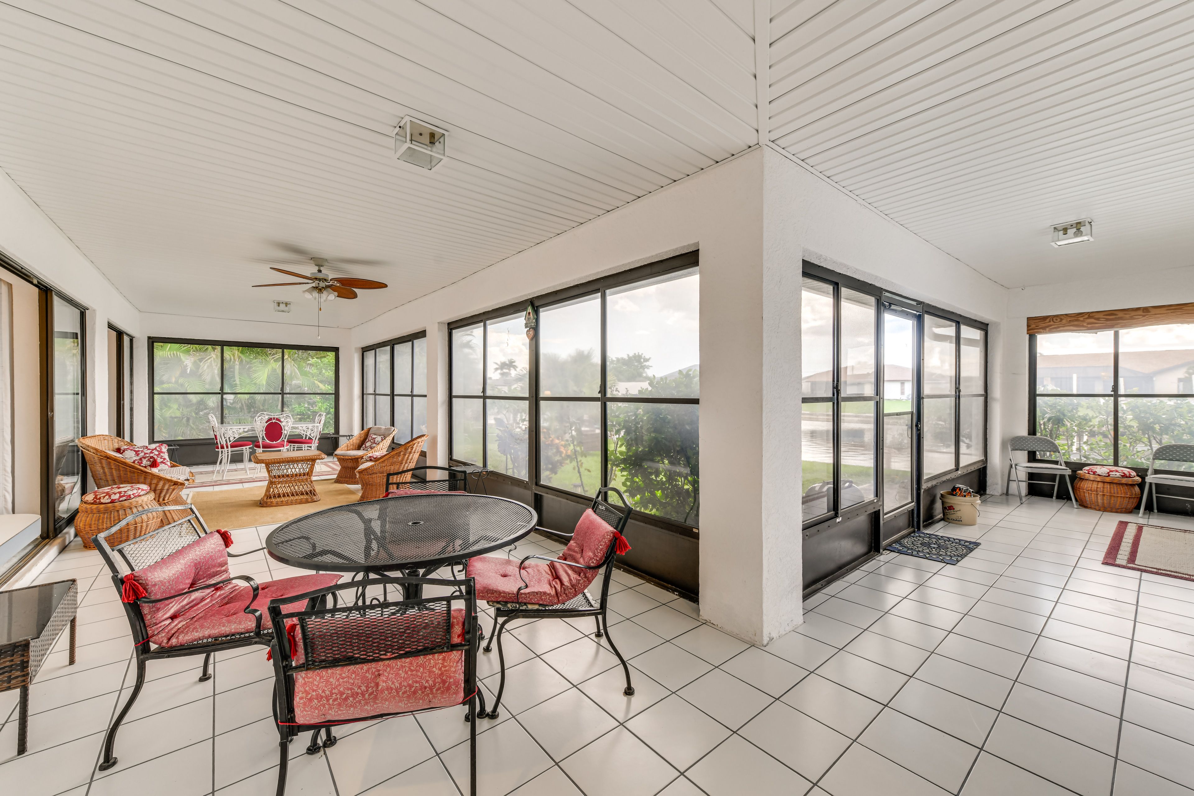 Furnished Sunroom | Canal Views