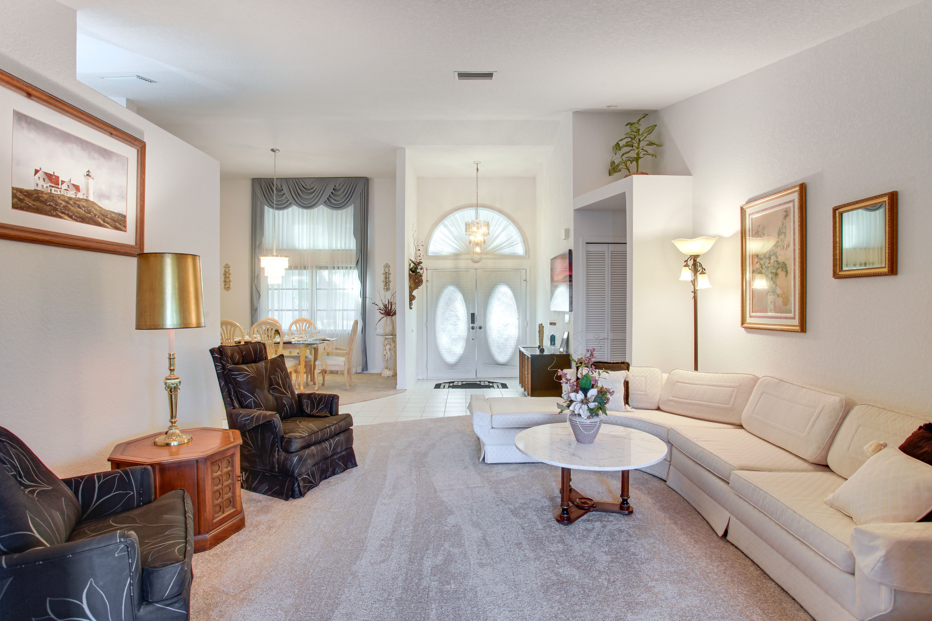 Living Room | Central A/C & Heating