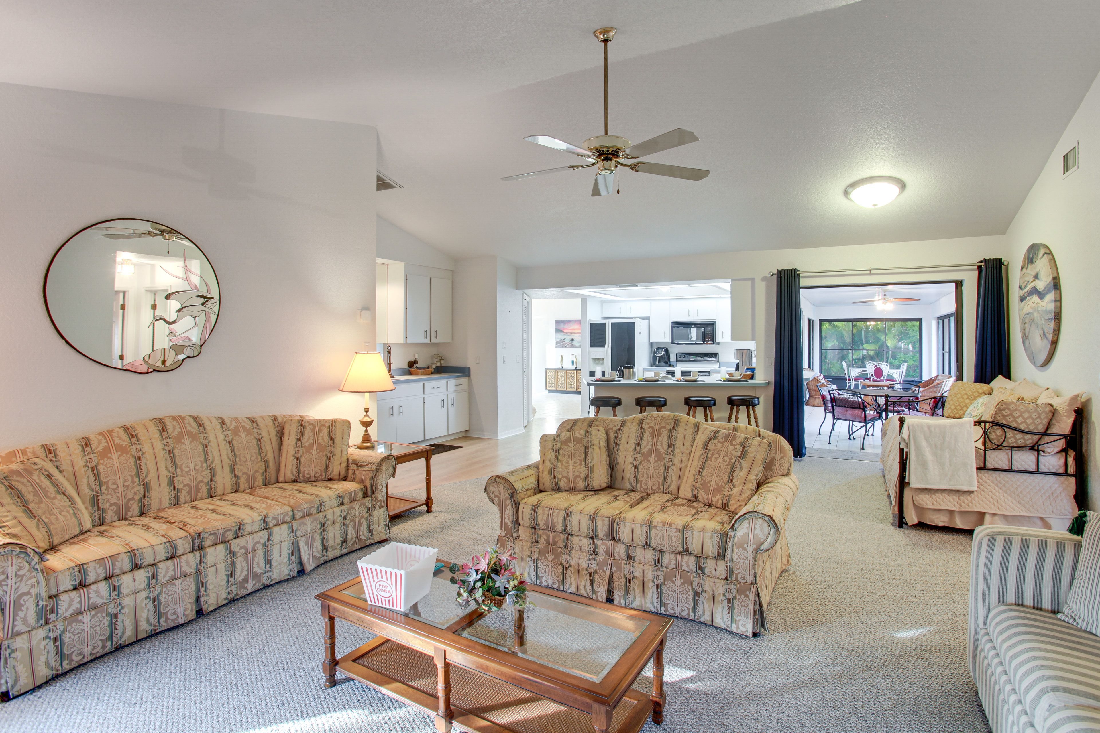 Interior | Open Floor Plan | Free WiFi