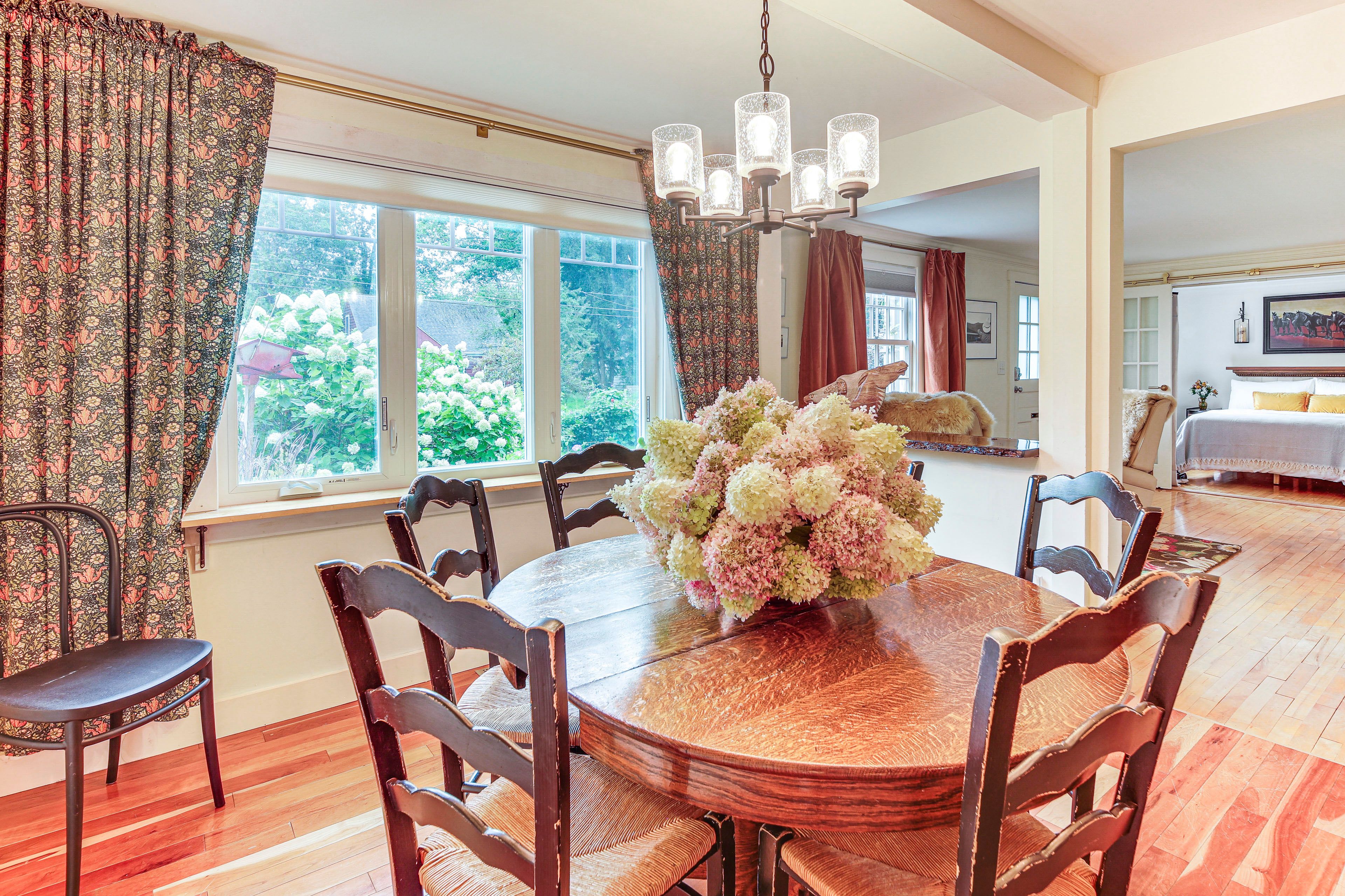 Dining Table | Dishware & Flatware | 1st Floor
