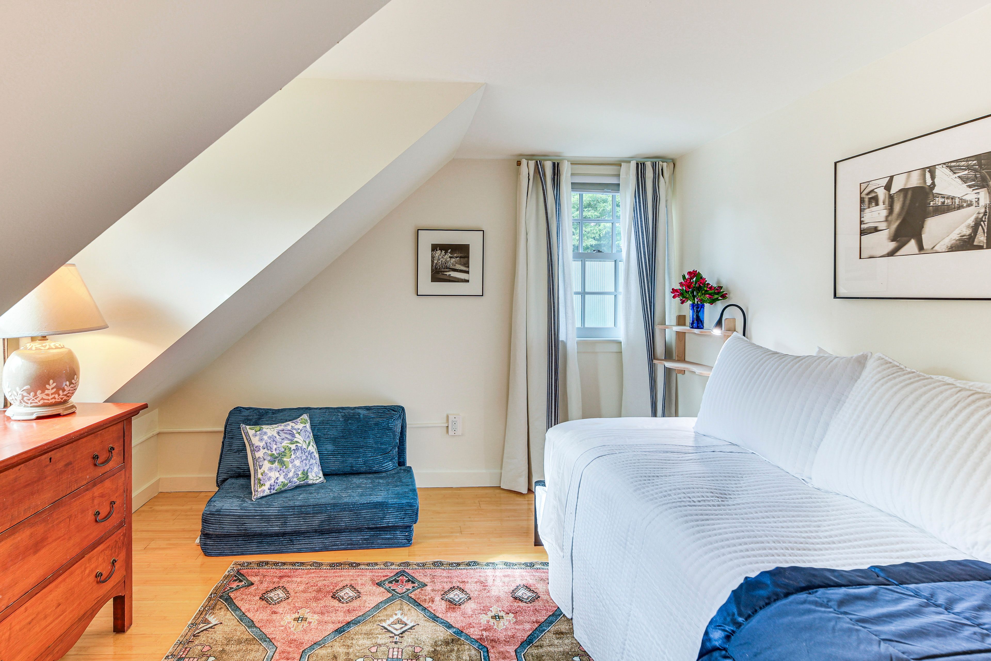 Bedroom 2 | Twin XL Daybed | Convertible Twin Floor Mattress Chair | 2nd Floor