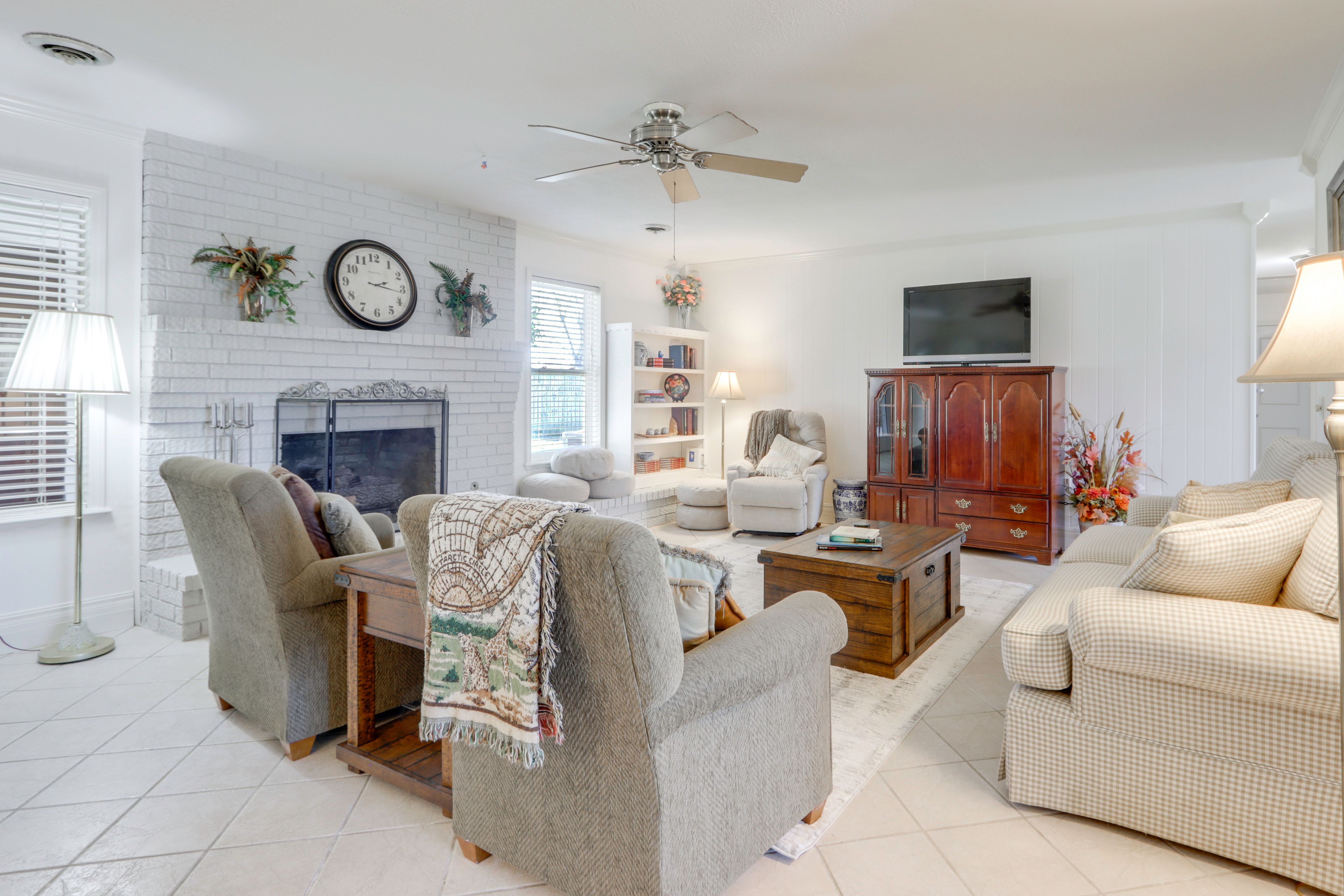 Springdale Vacation Rental | 3BR | 2BA | 1,800 Sq Ft