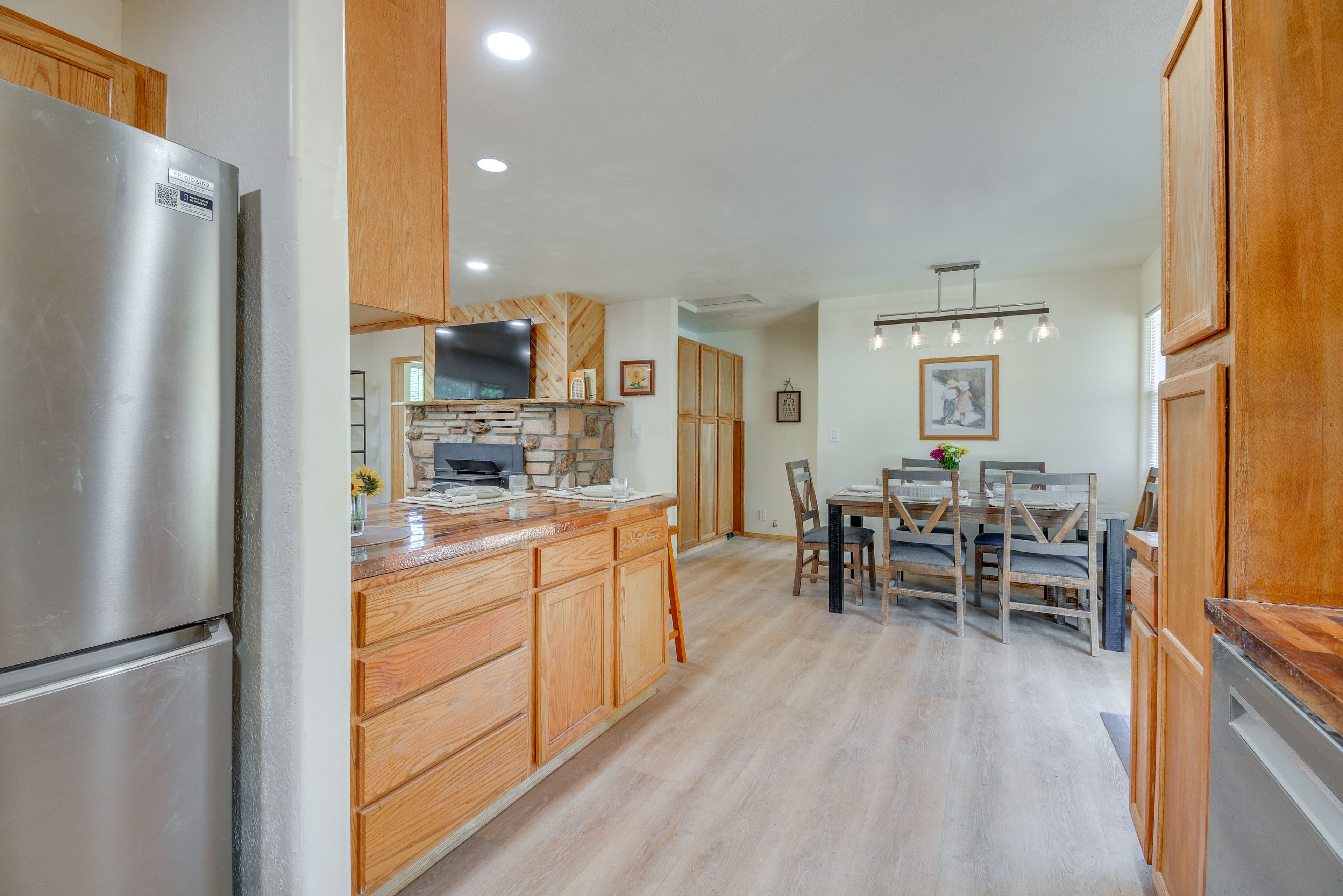 Kitchen | Keurig & Drip Coffee Makers | Blender | Toaster | Cooking Basics