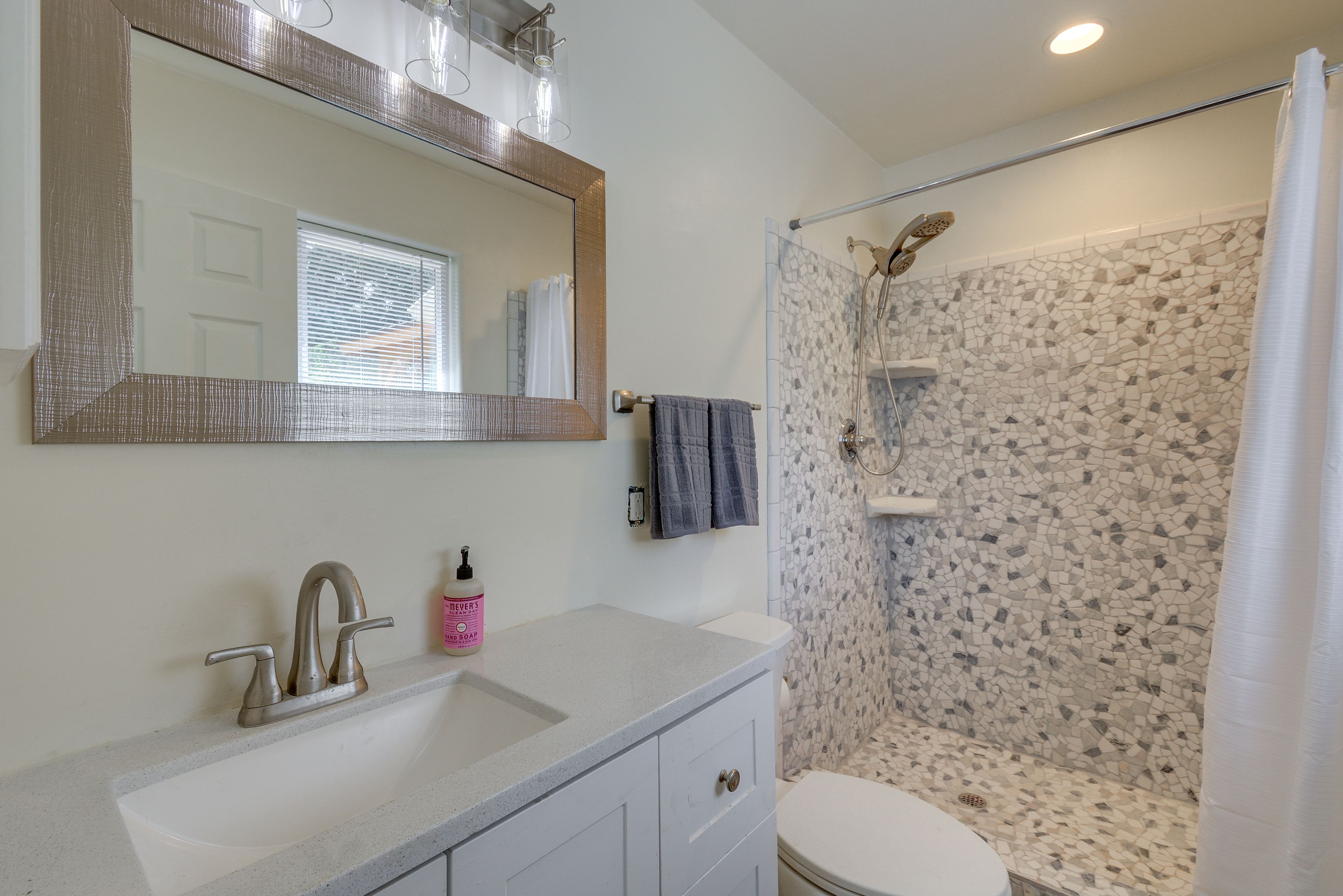 En-Suite Bathroom | Towels Provided
