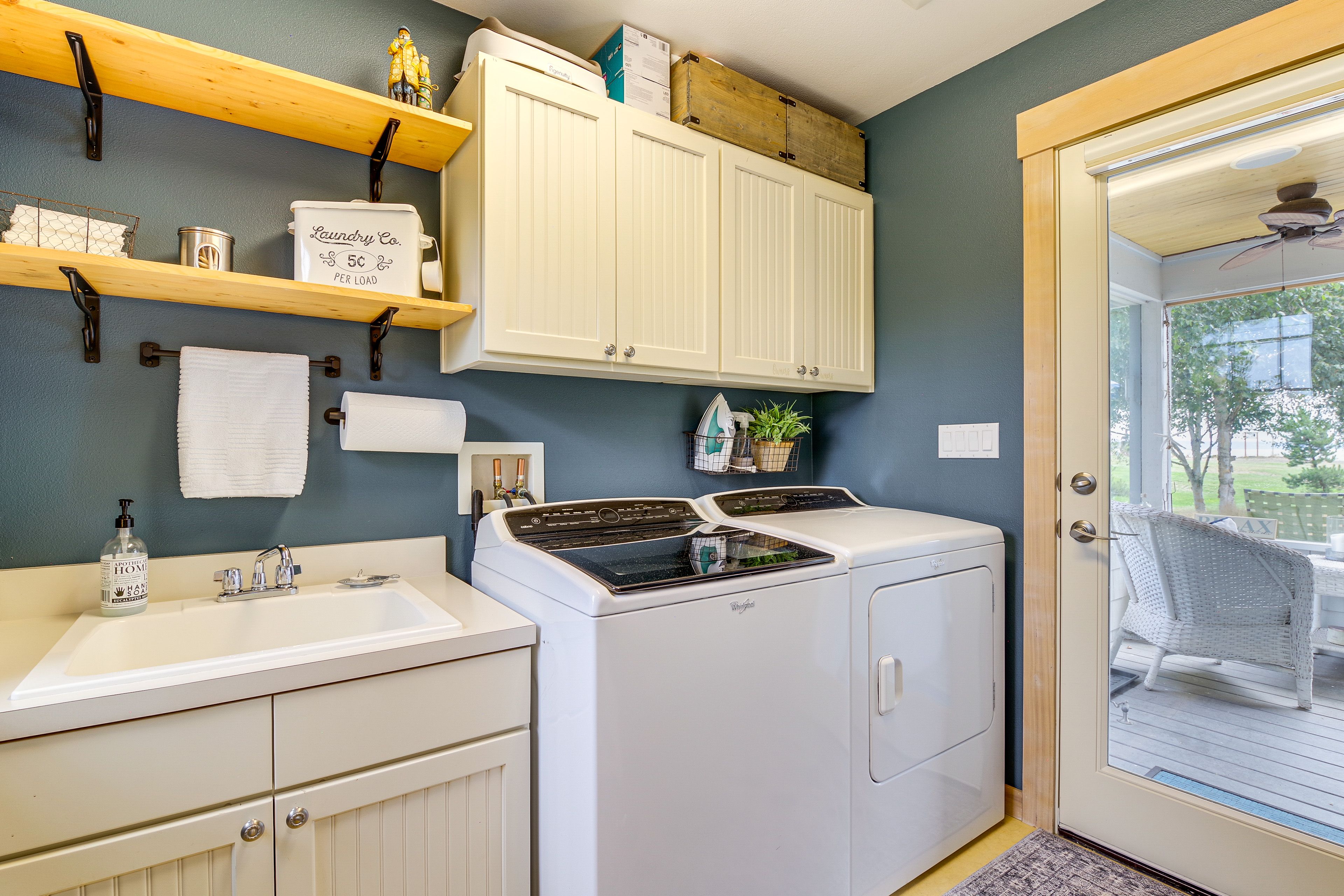 Washer & Dryer | 1st Floor