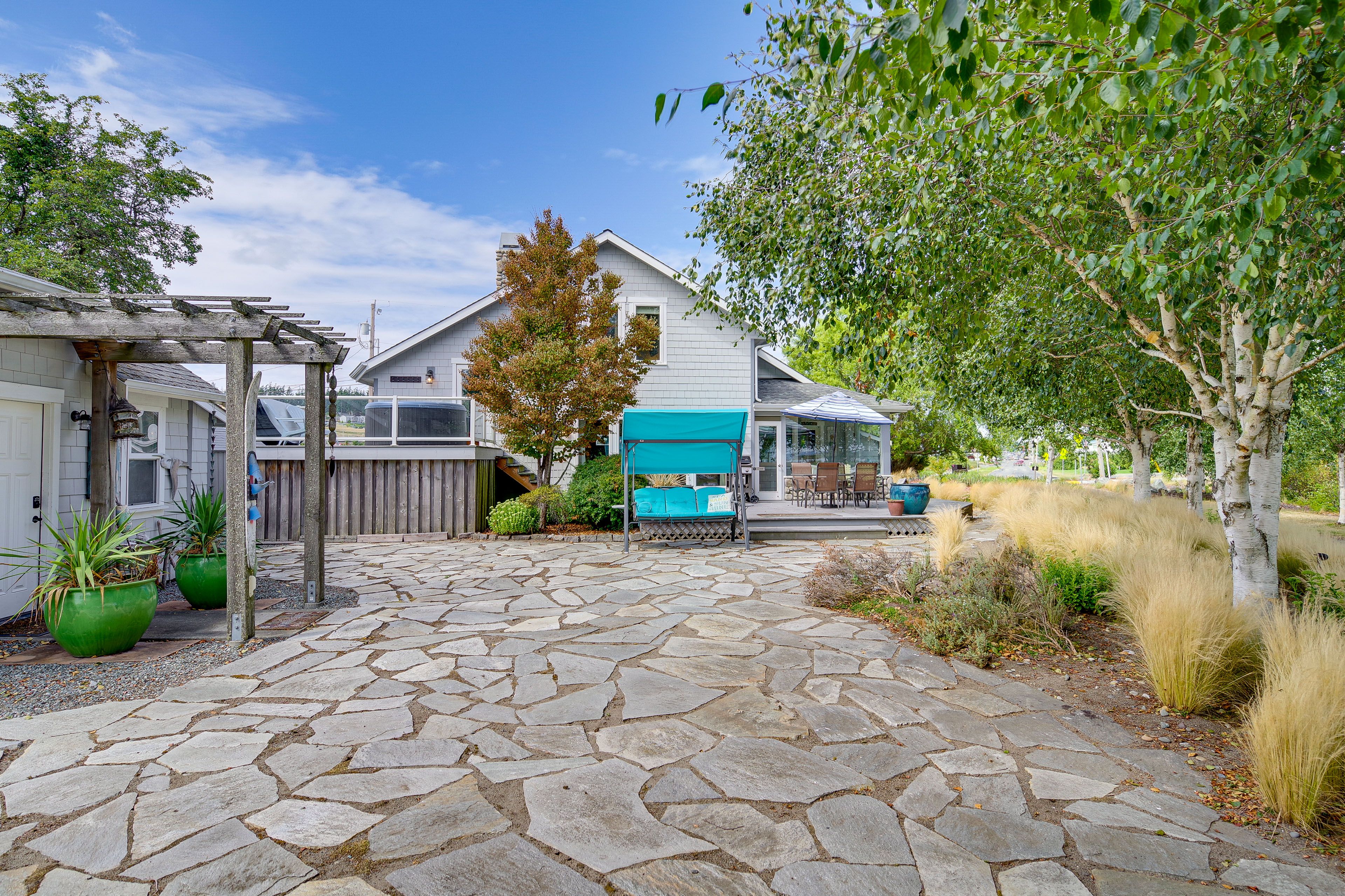Patio | Wood-Burning Fire Pit