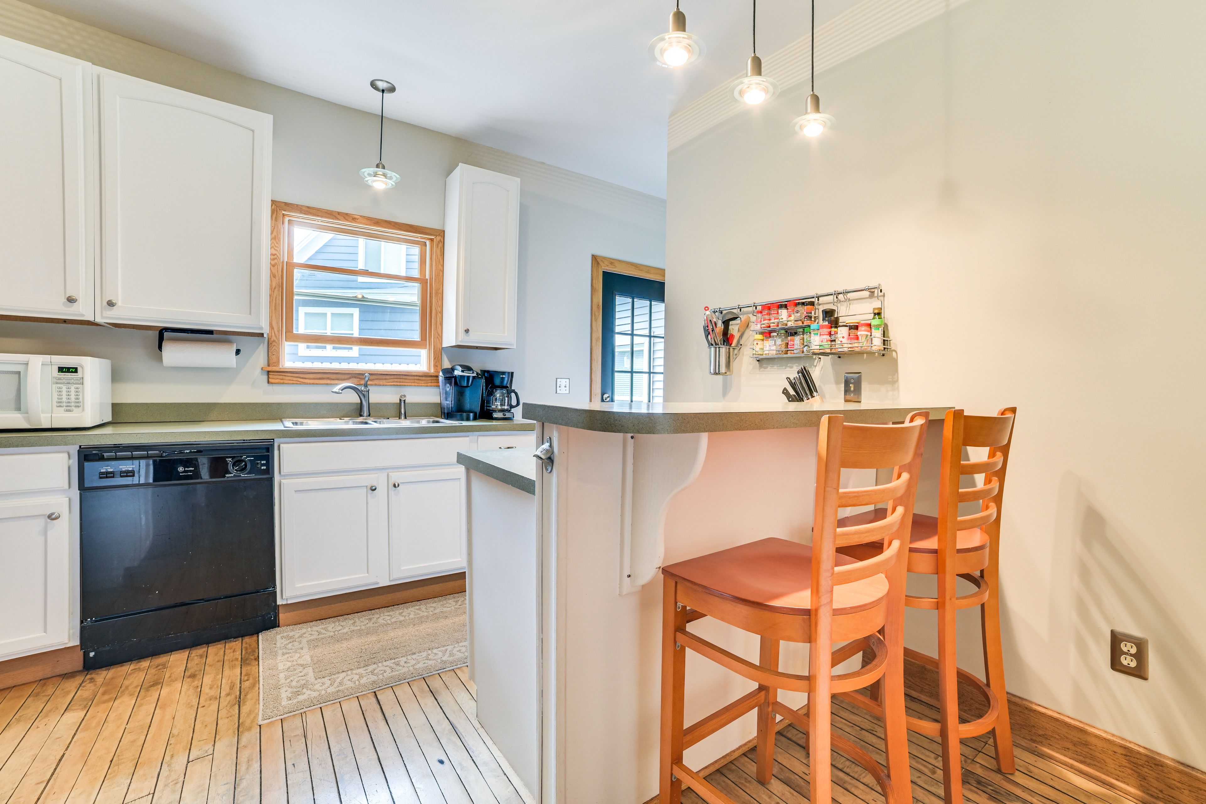 Kitchen | Dishware & Flatware | Cooking Basics