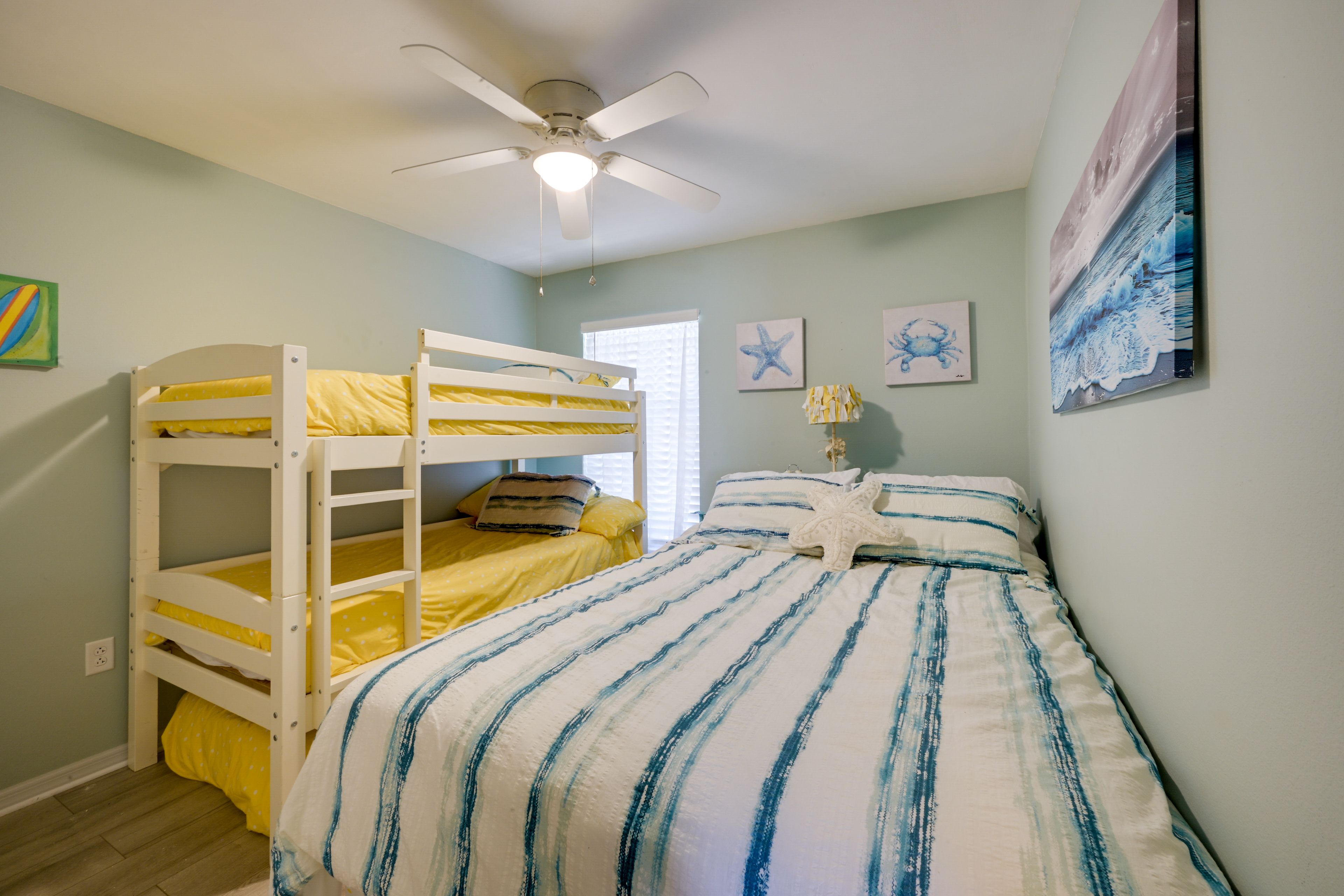 Bedroom 2 | Queen Bed | Twin Bunk Bed