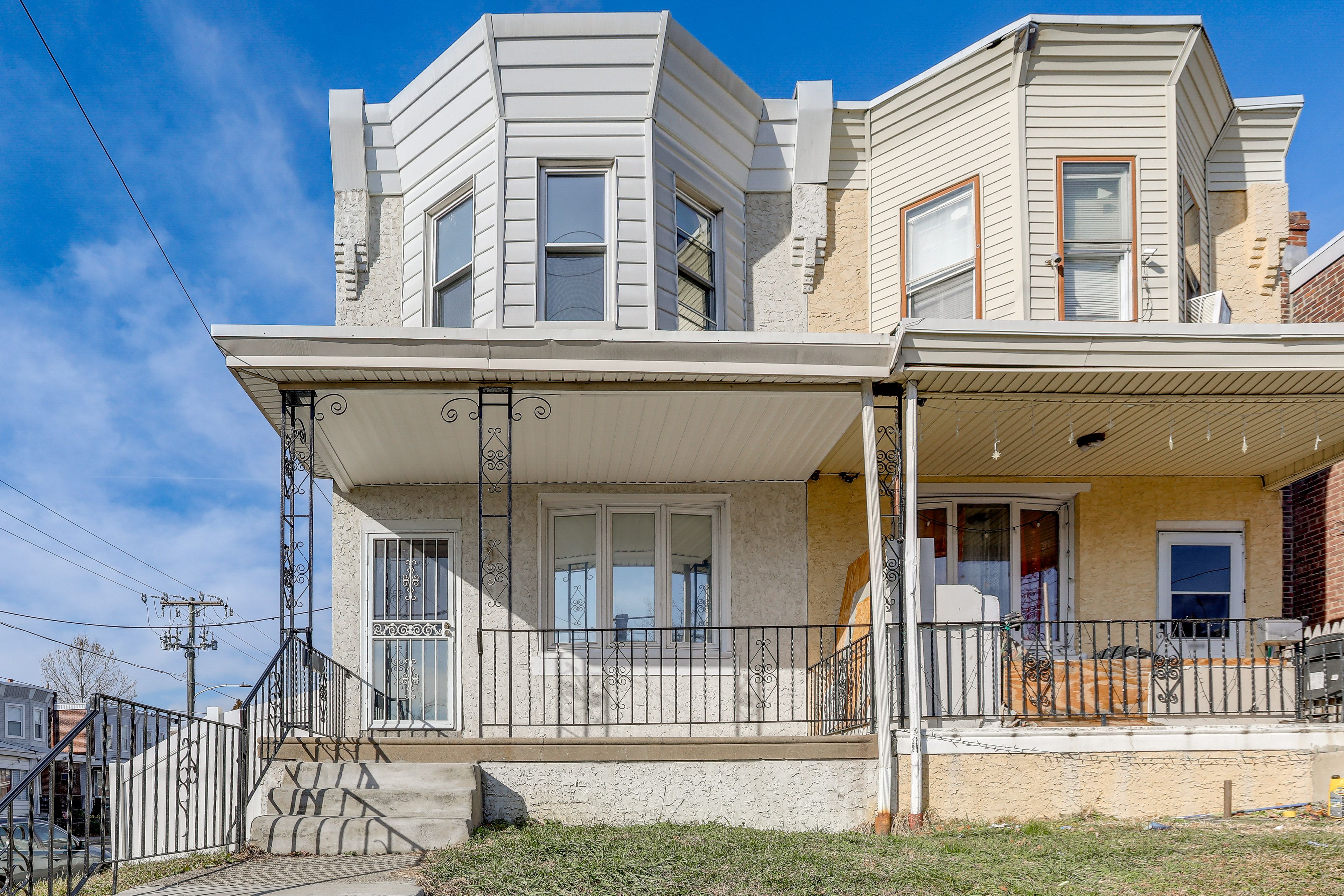 Property Exterior | Free Street Parking (First-Come, First-Served)