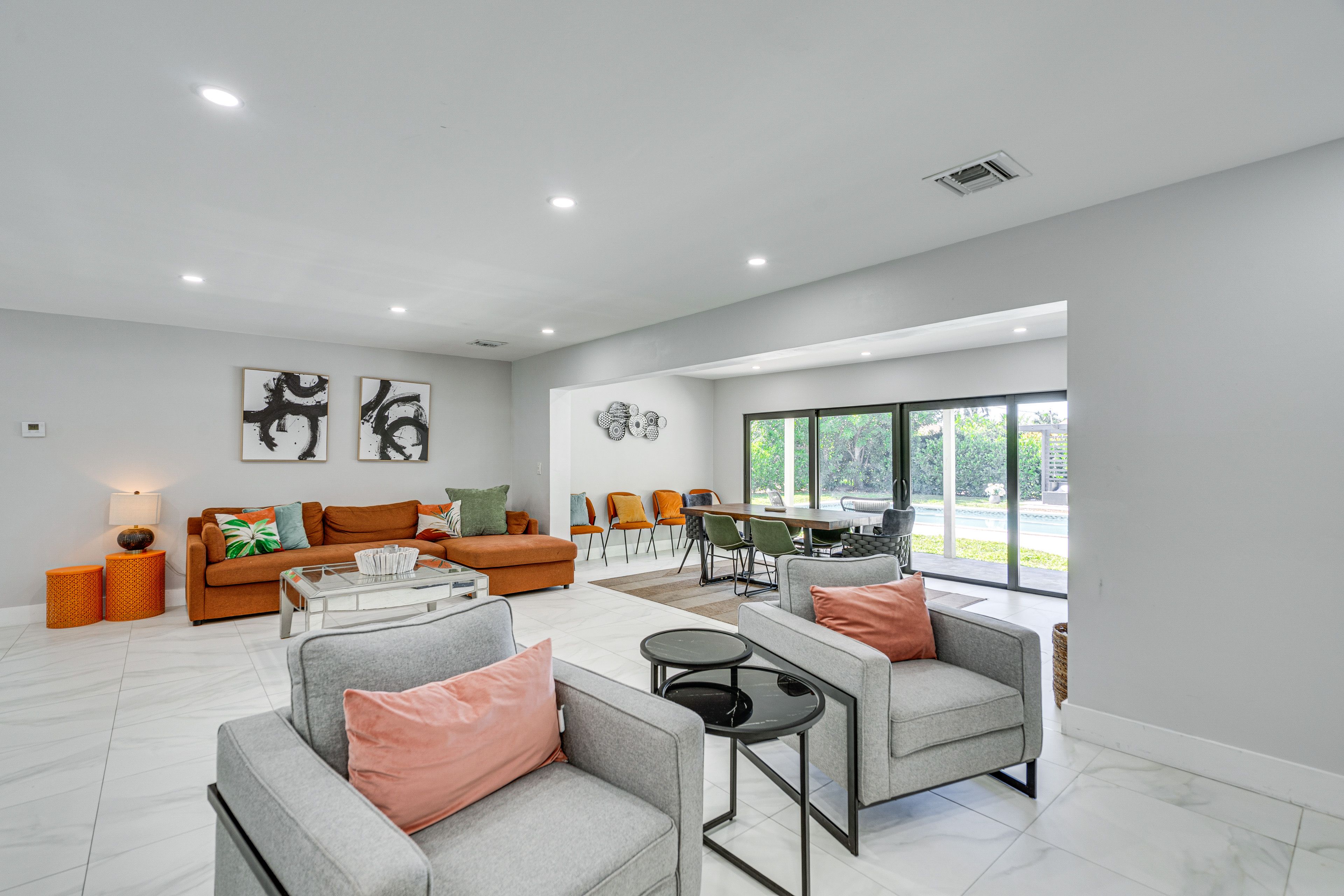Living Room | Full Sleeper Sofa