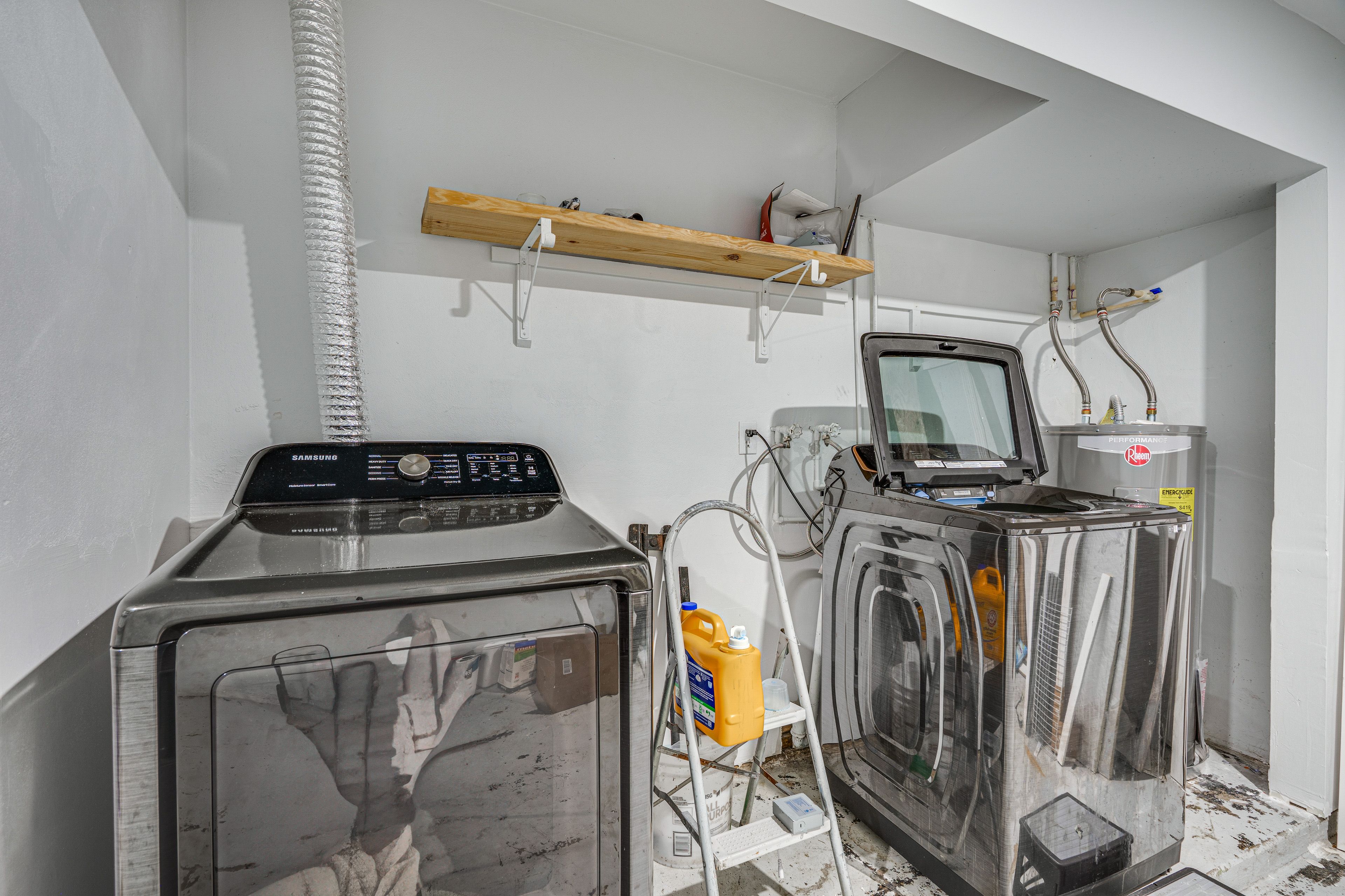 Washer & Dryer
