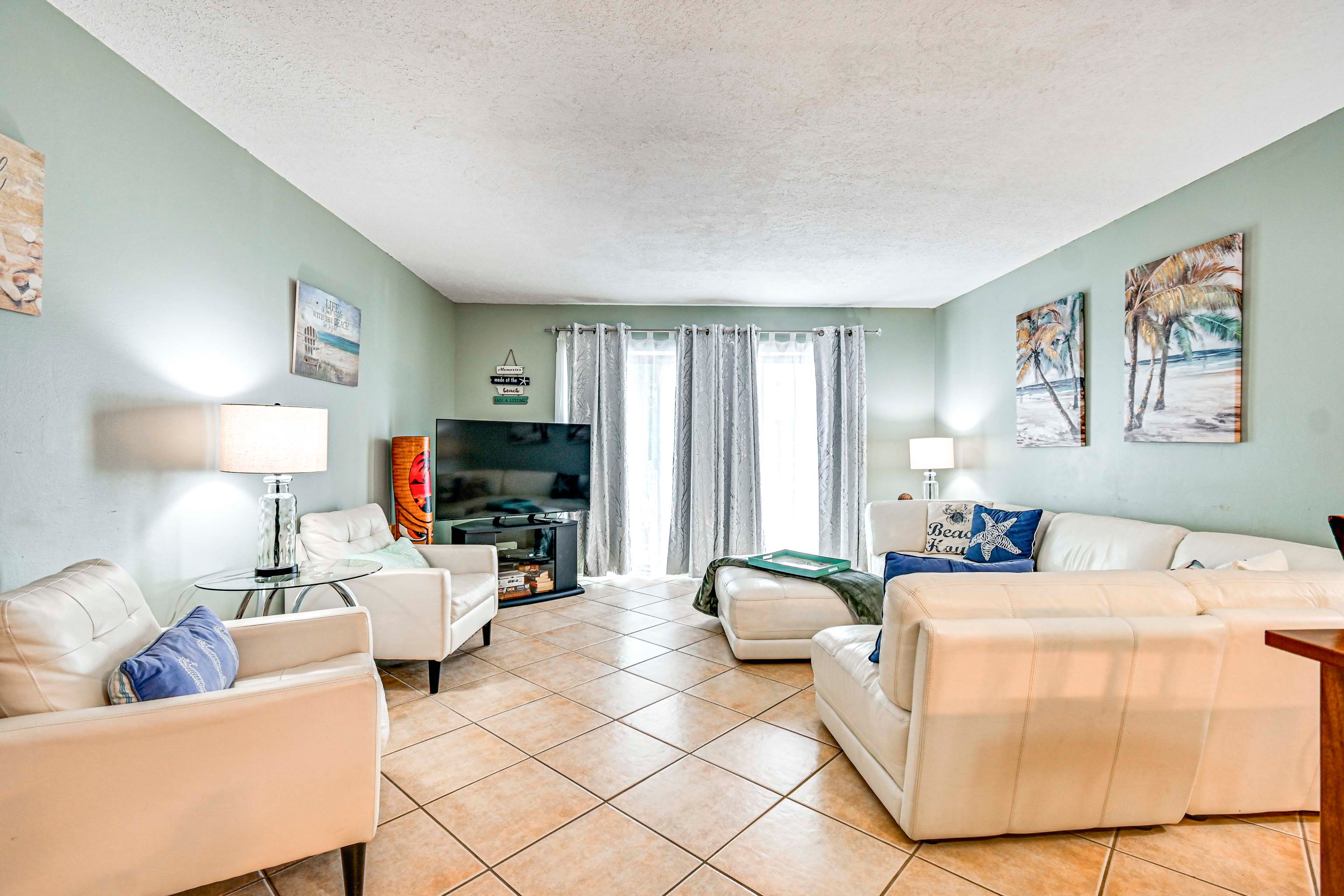Cocoa Beach Vacation Rental | 2BR | 2BA | 1,206 Sq Ft | Stairs Required