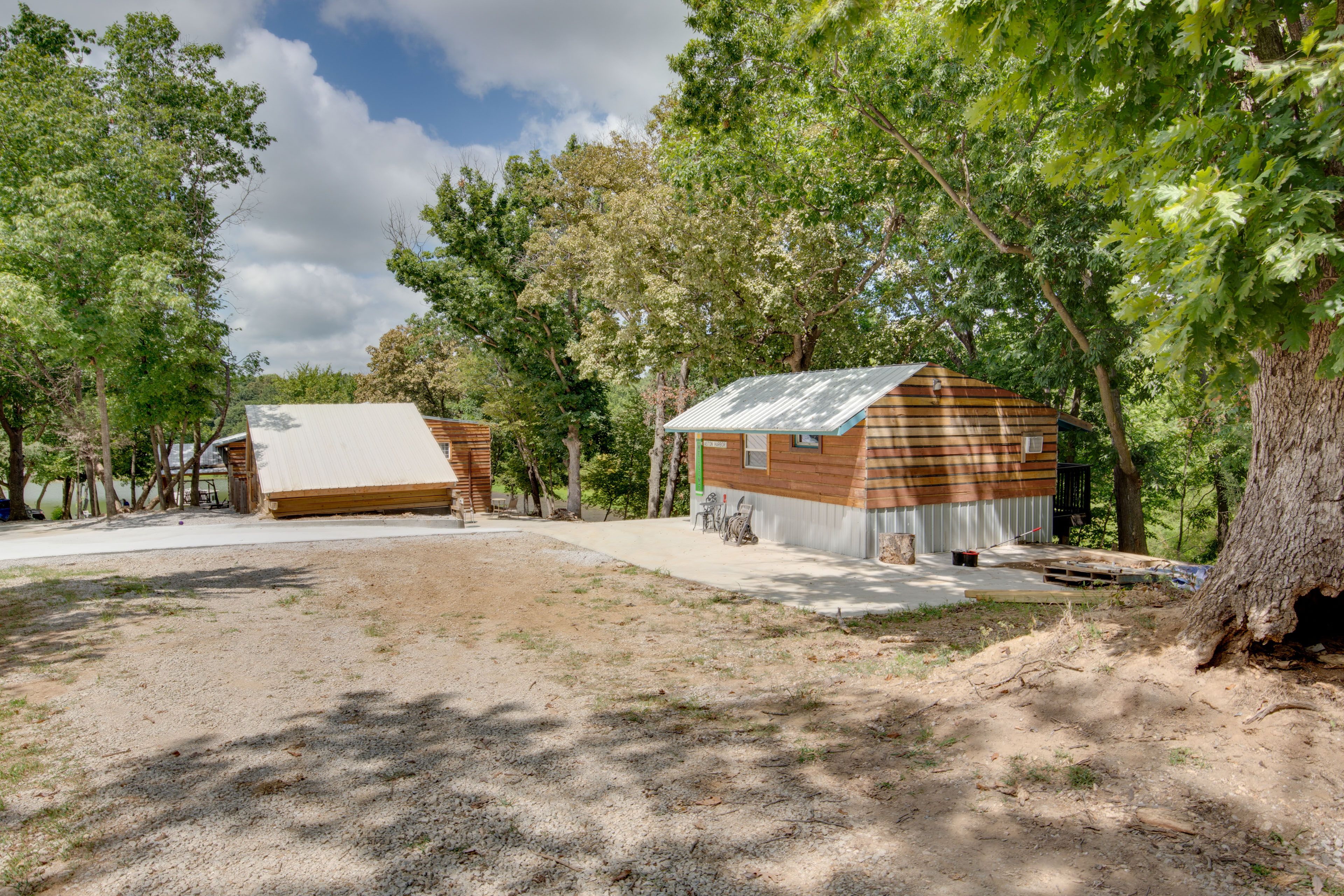 Property Surroundings