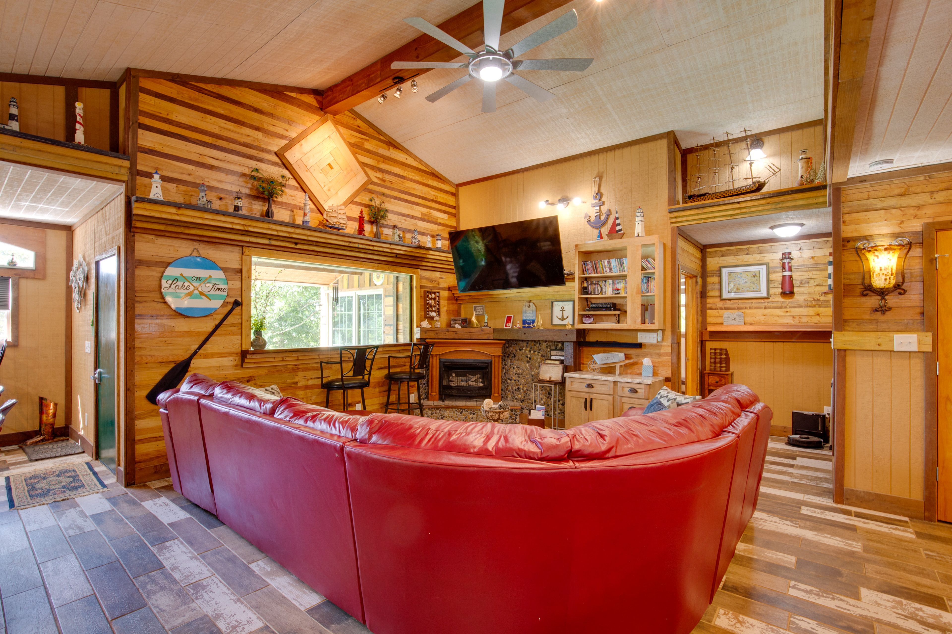 Living Room | Full Sleeper Sofa | Smart TV | Video Library | 1st Floor