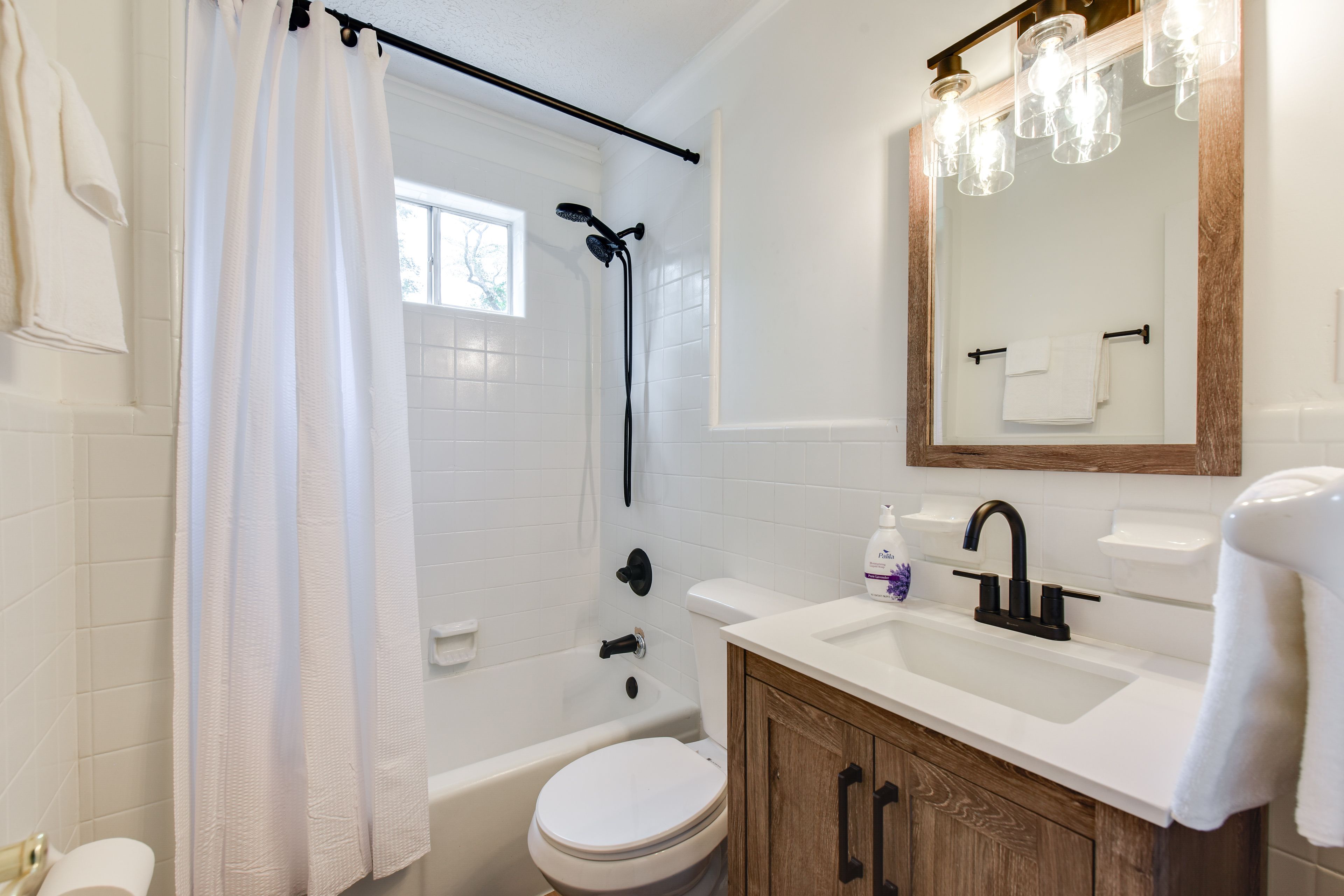 Bathroom | Towels Provided