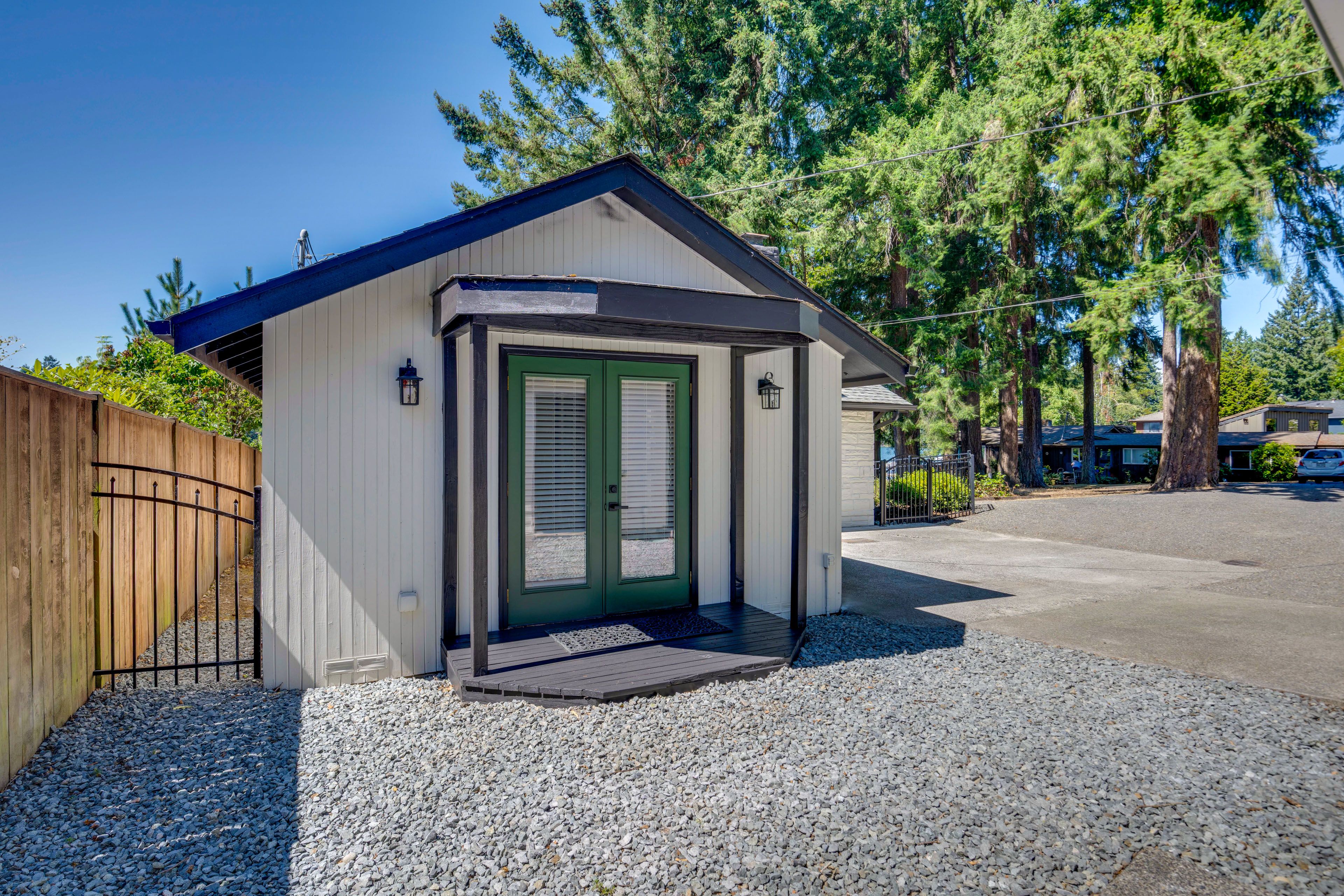 House Exterior | Keyless Entry