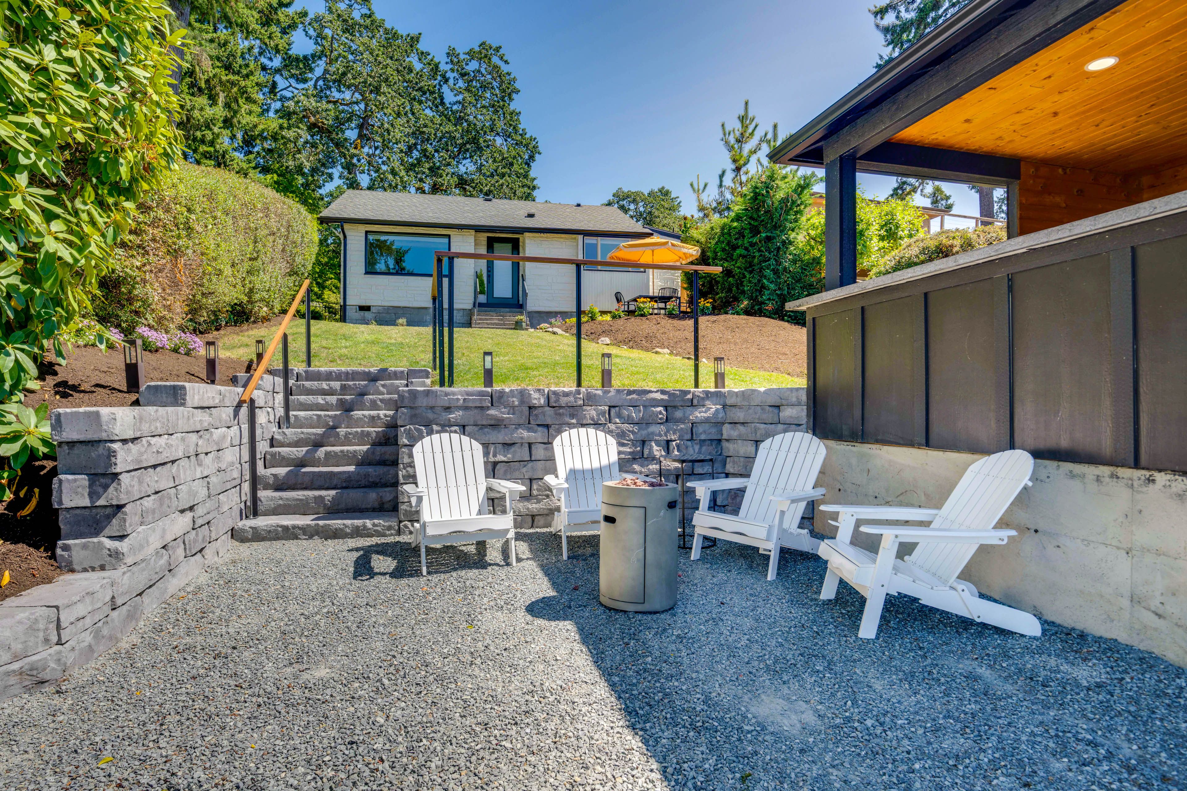 House Exterior | Gas Fire Pit | Private Backyard