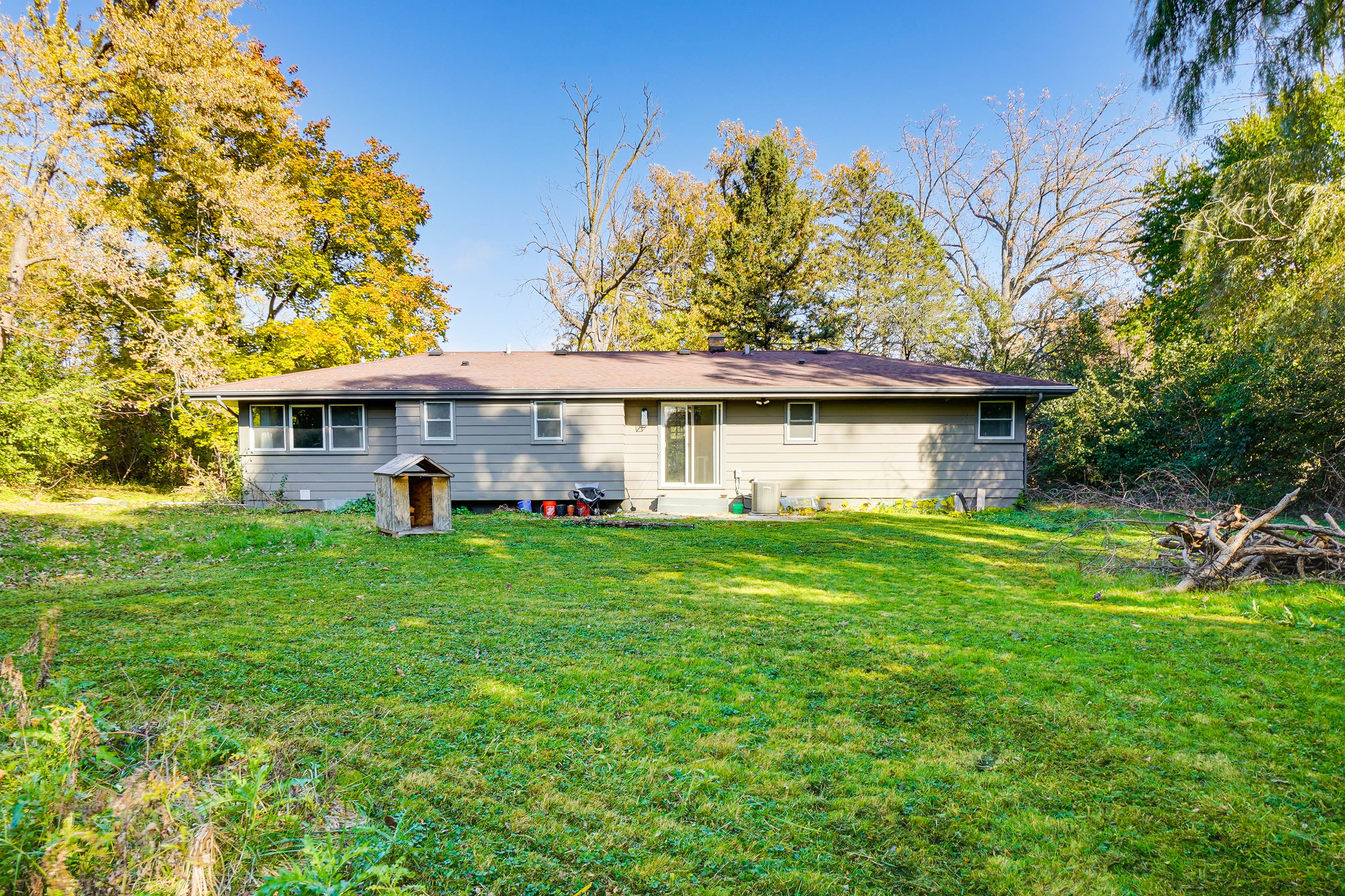 House Exterior | Private Yard