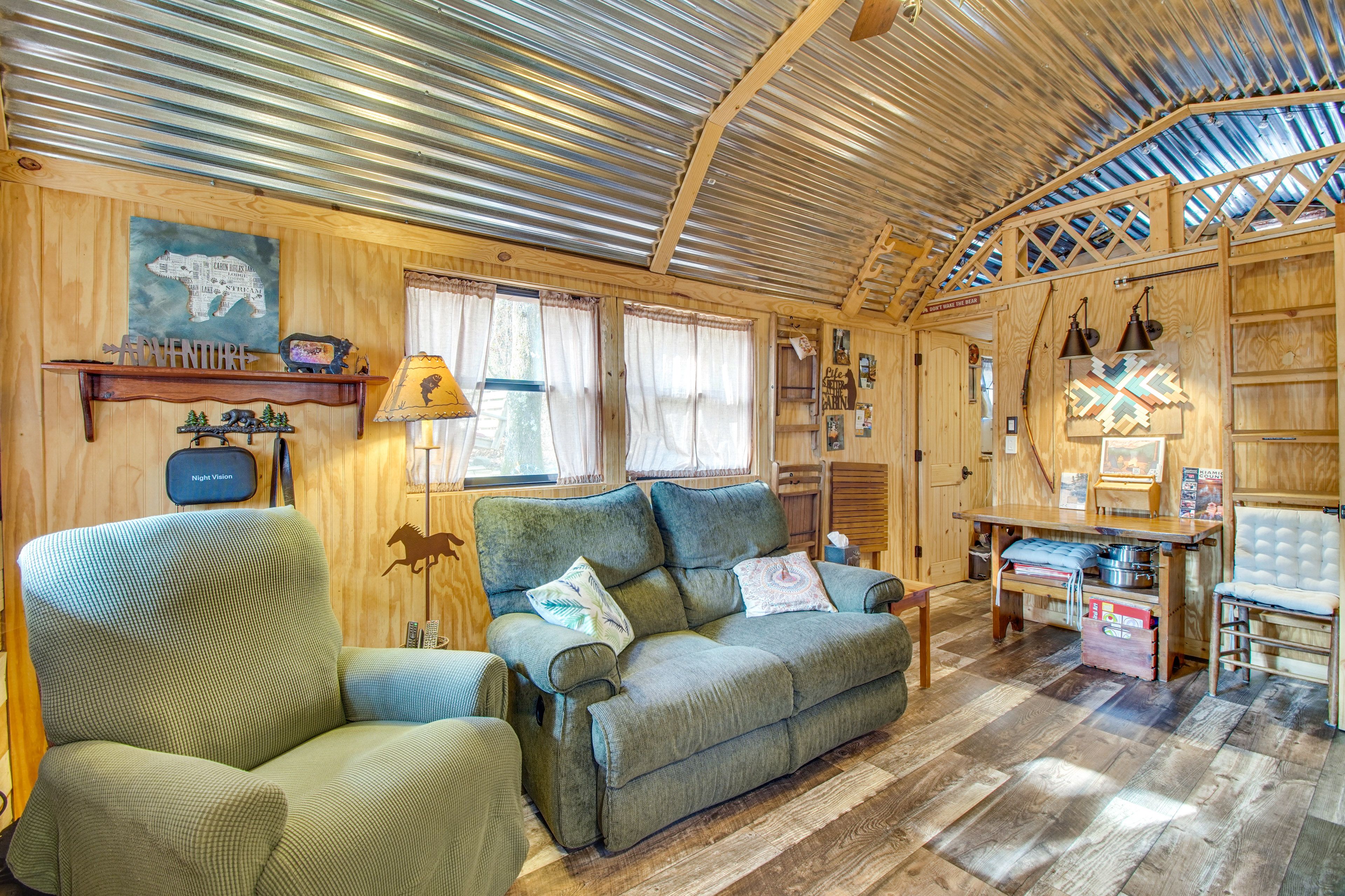 Living Room | TV w/ Extensive DVD Library