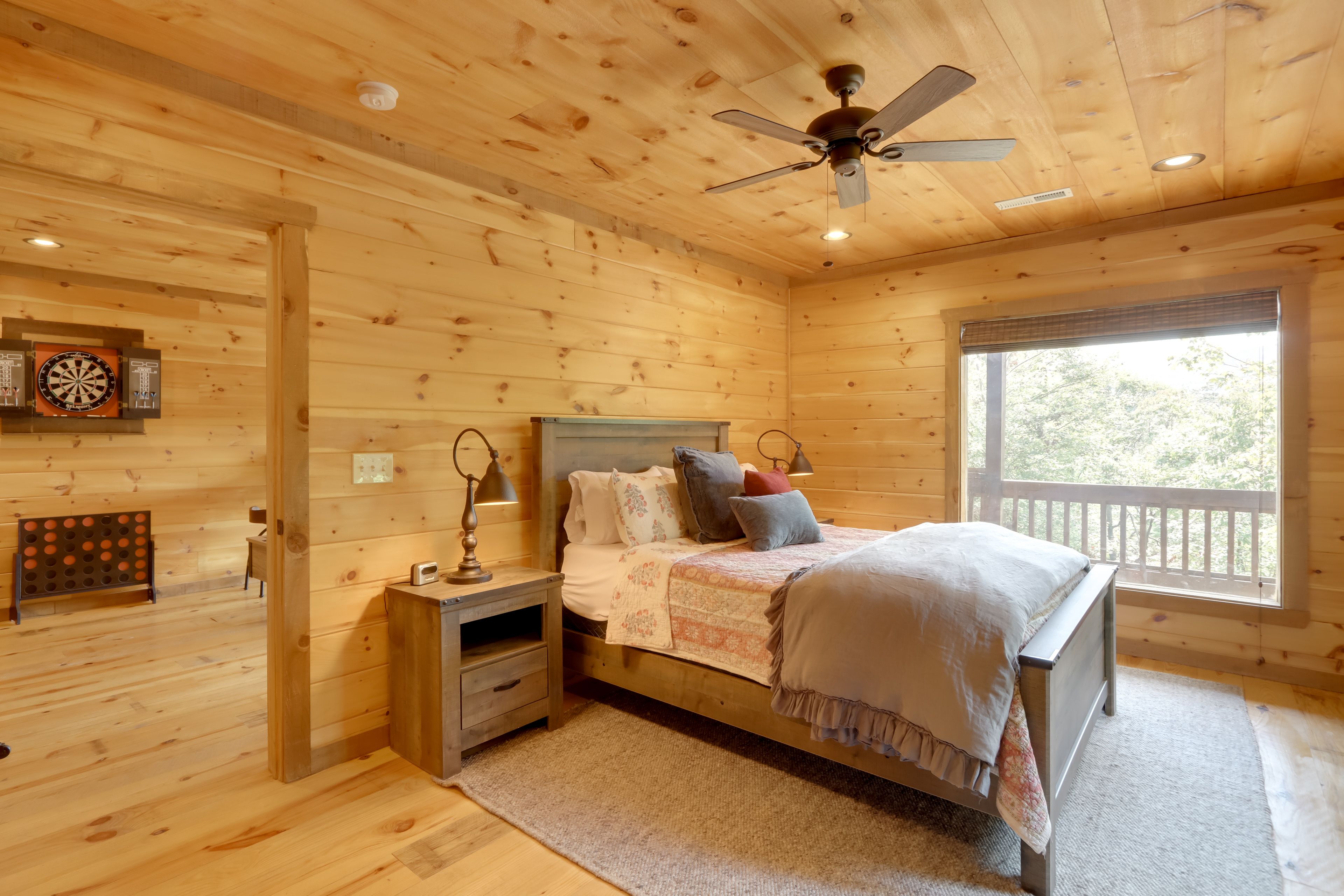 Bedroom 2 | Queen Bed | Basement Floor