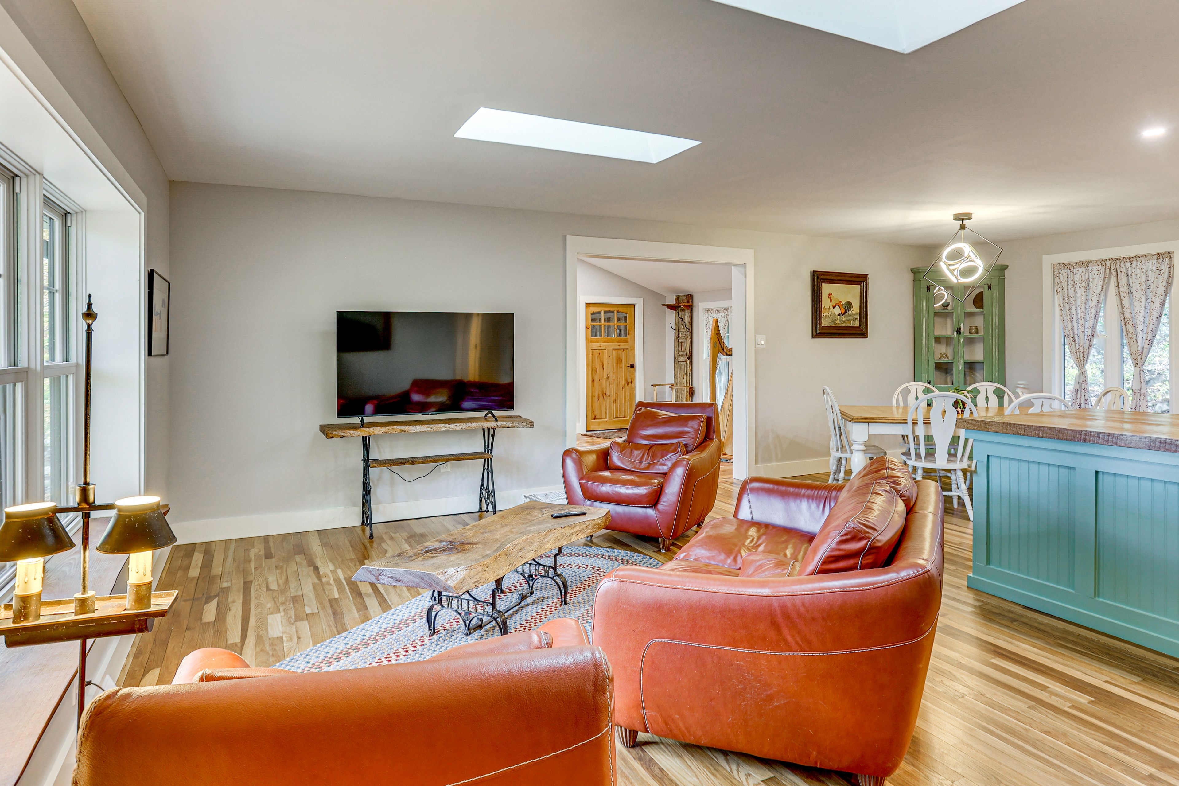 Chester Springs Vacation Rental | 2BR | 2.5BA | 1,500 Sq Ft | 4 Steps to Enter