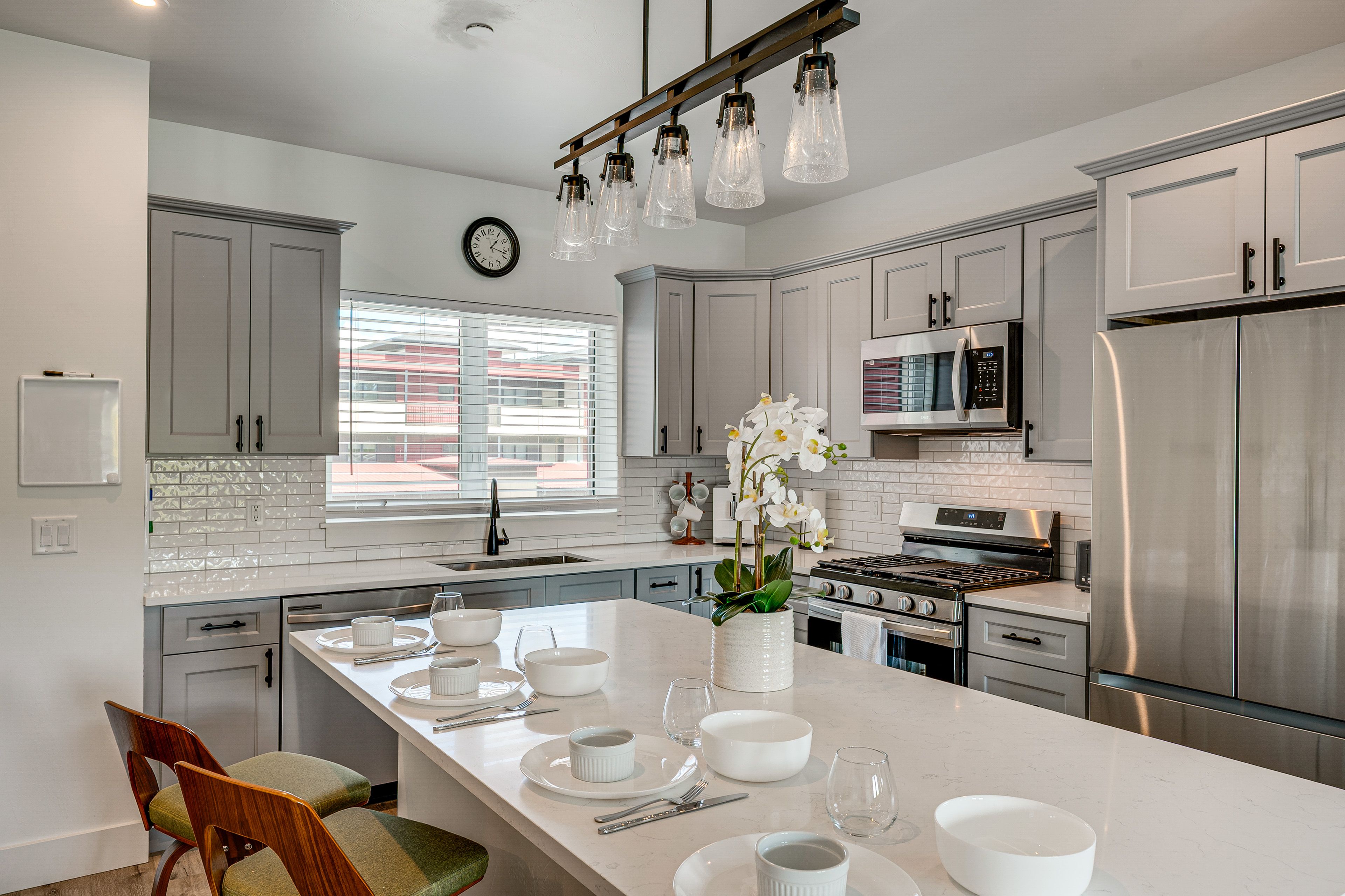 Kitchen | Cooking Basics | Dishware & Flatware