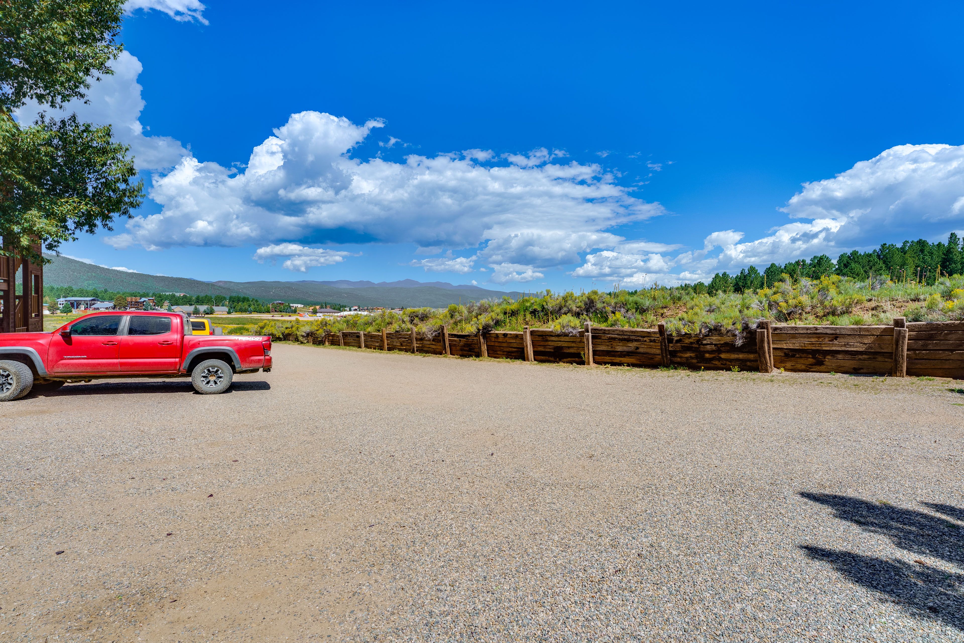 Parking | Gravel Parking Lot (1 Vehicle)