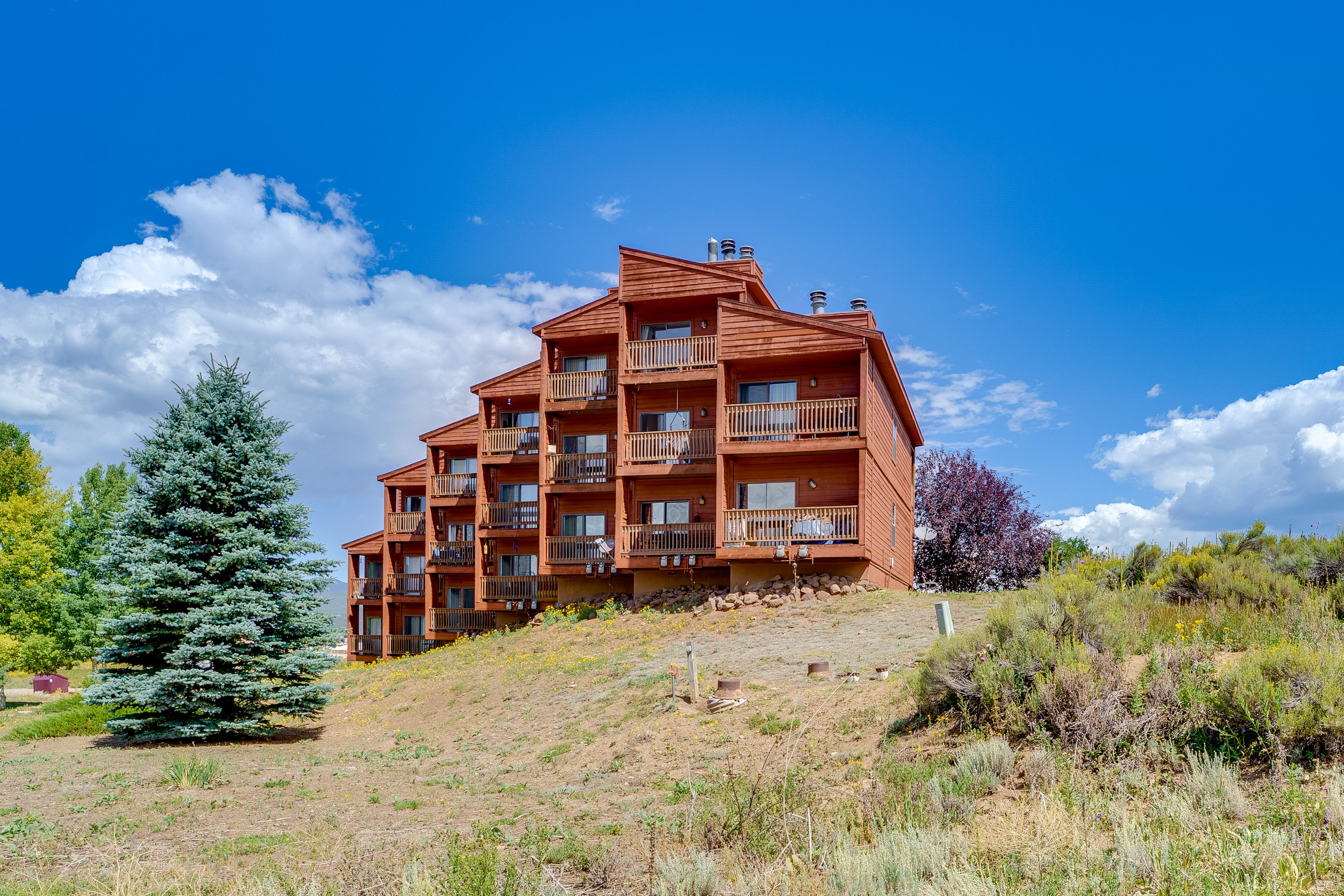 Angel Fire Vacation Rental | 1BR | 1BA | 500 Sq Ft | Steps to Enter