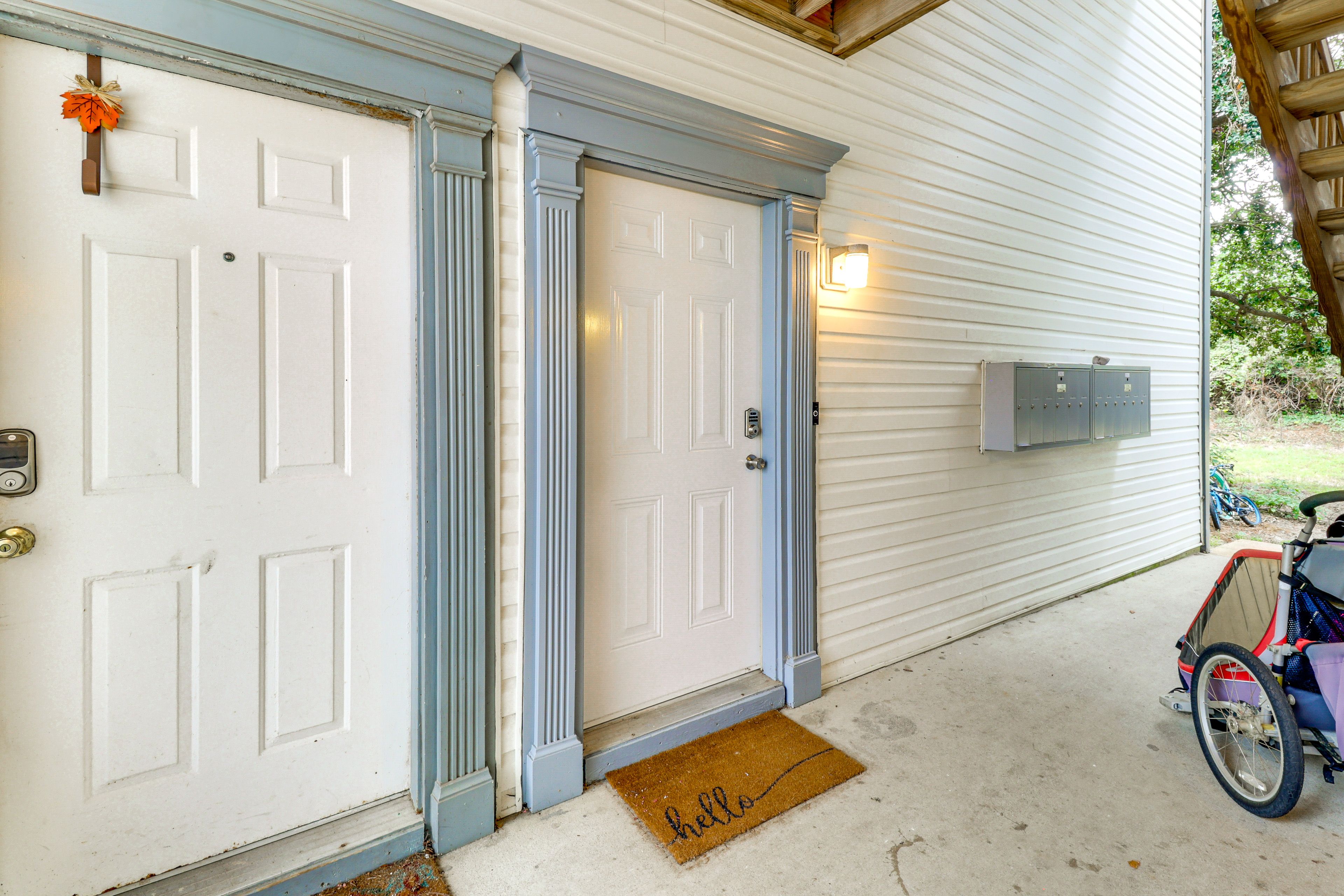Private Entrance
