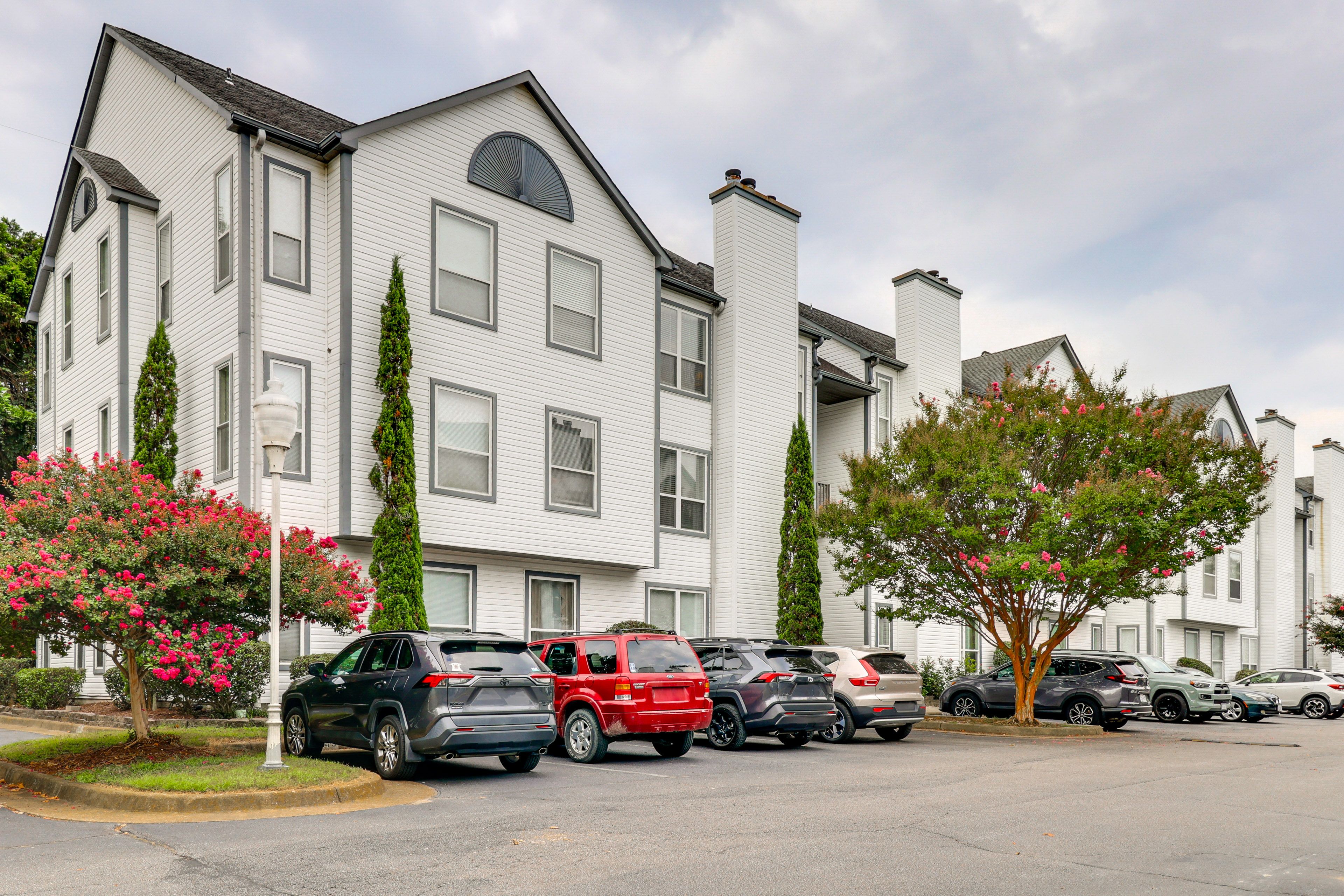 Exterior | Single-Story Unit | 1st-Floor Condo