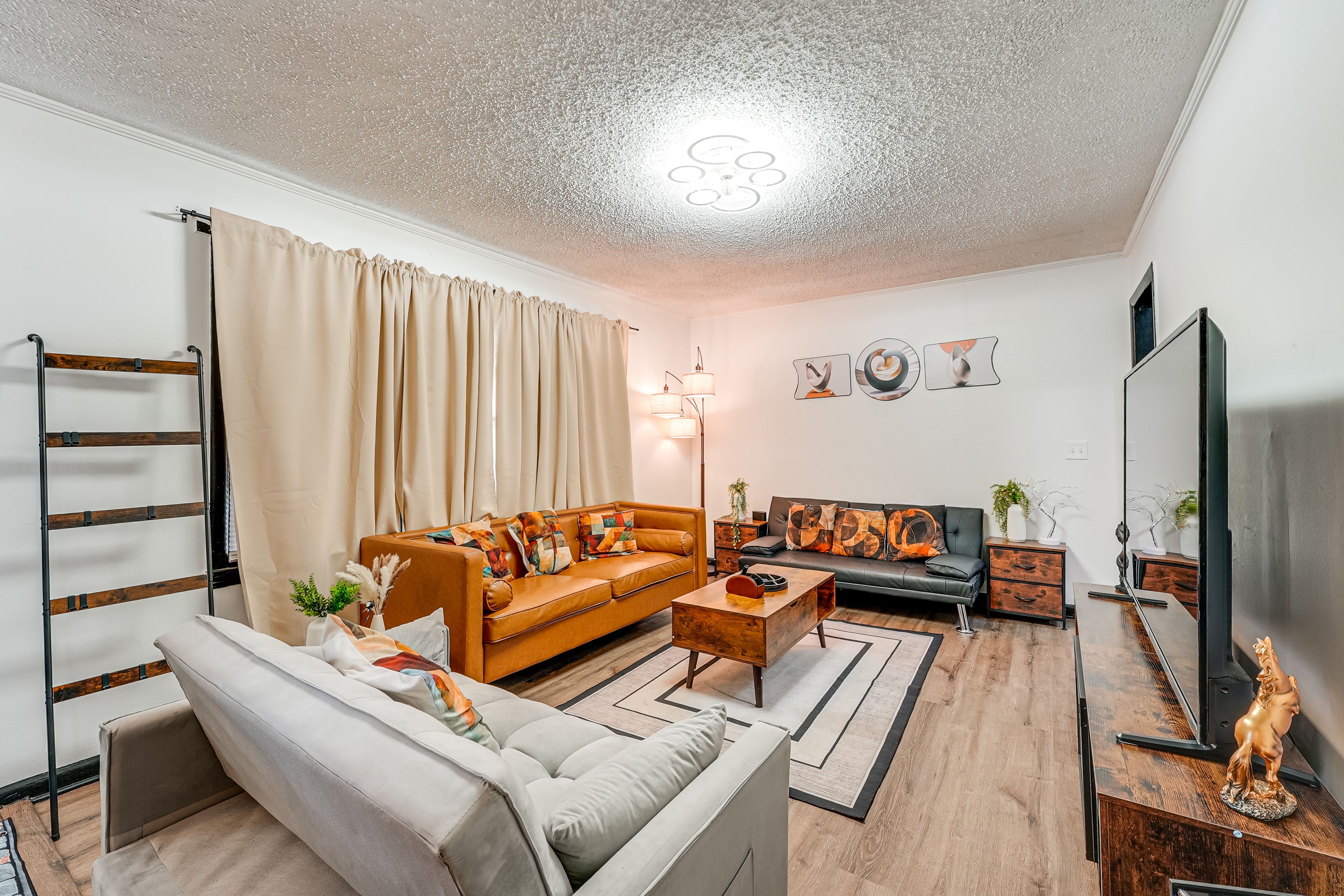 Marietta Vacation Rental | 3BR | 2BA | Steps to Enter | 1,104 Sq Ft