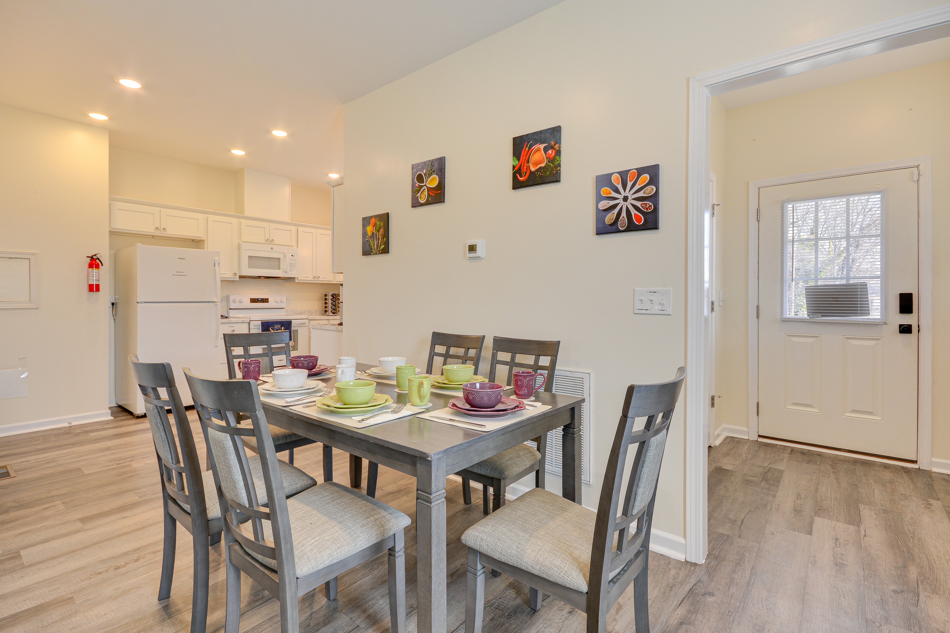Dining & Kitchen Area | Open Floor Plan | Central Heating & A/C