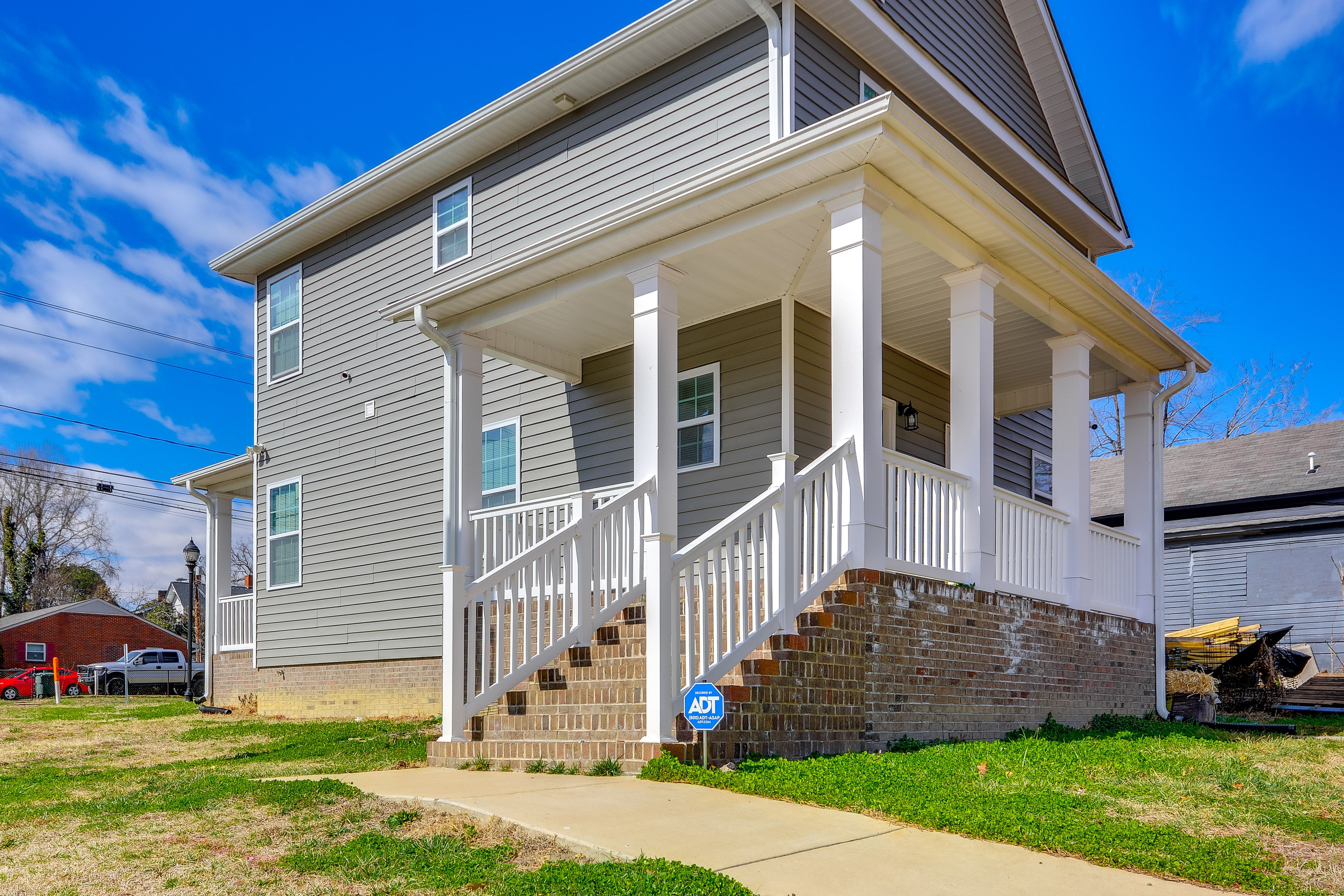 Back Entrance | 6 Steps Required