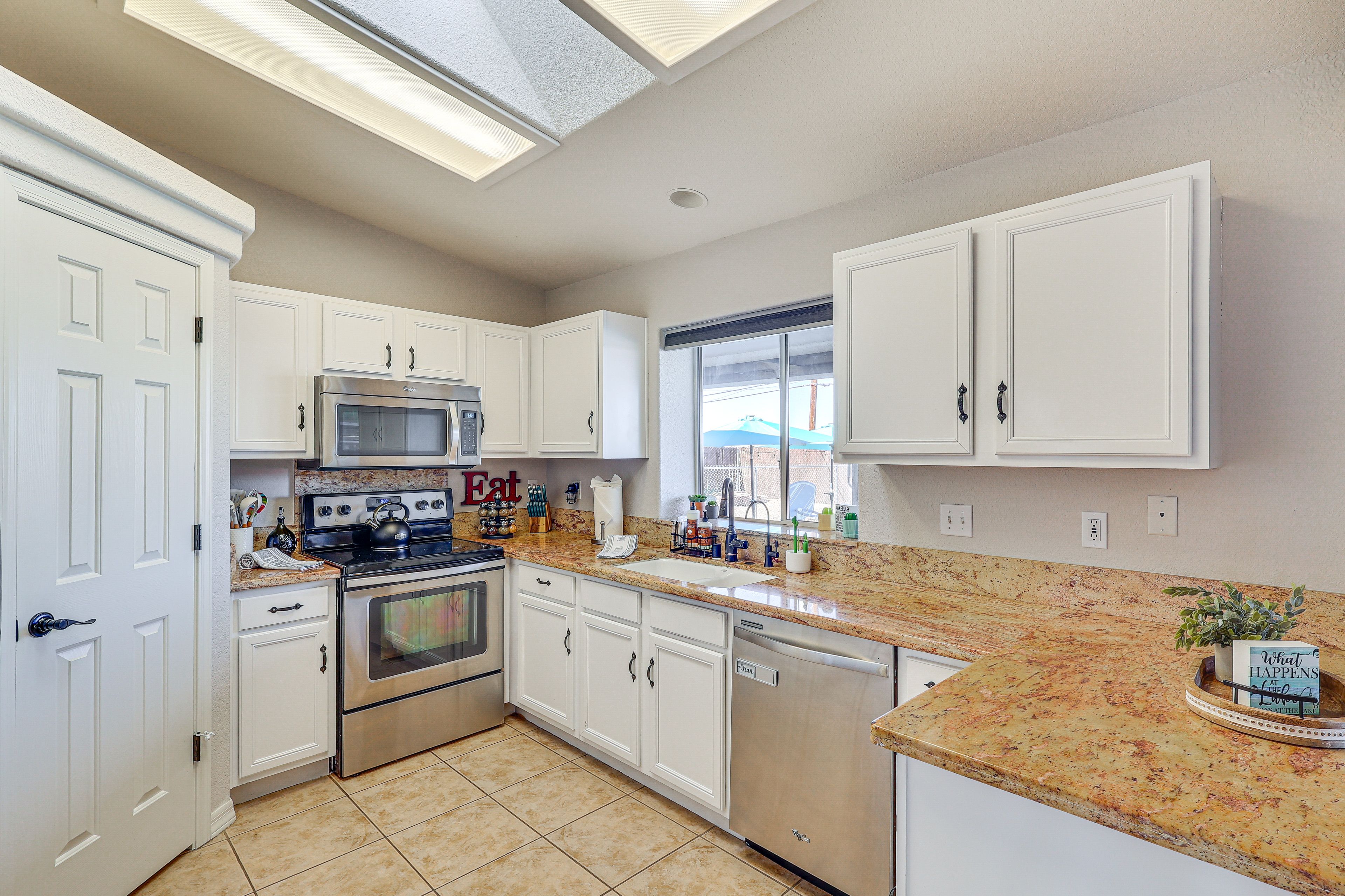 Kitchen | Dishwasher | Keurig K-Duo Coffee Maker