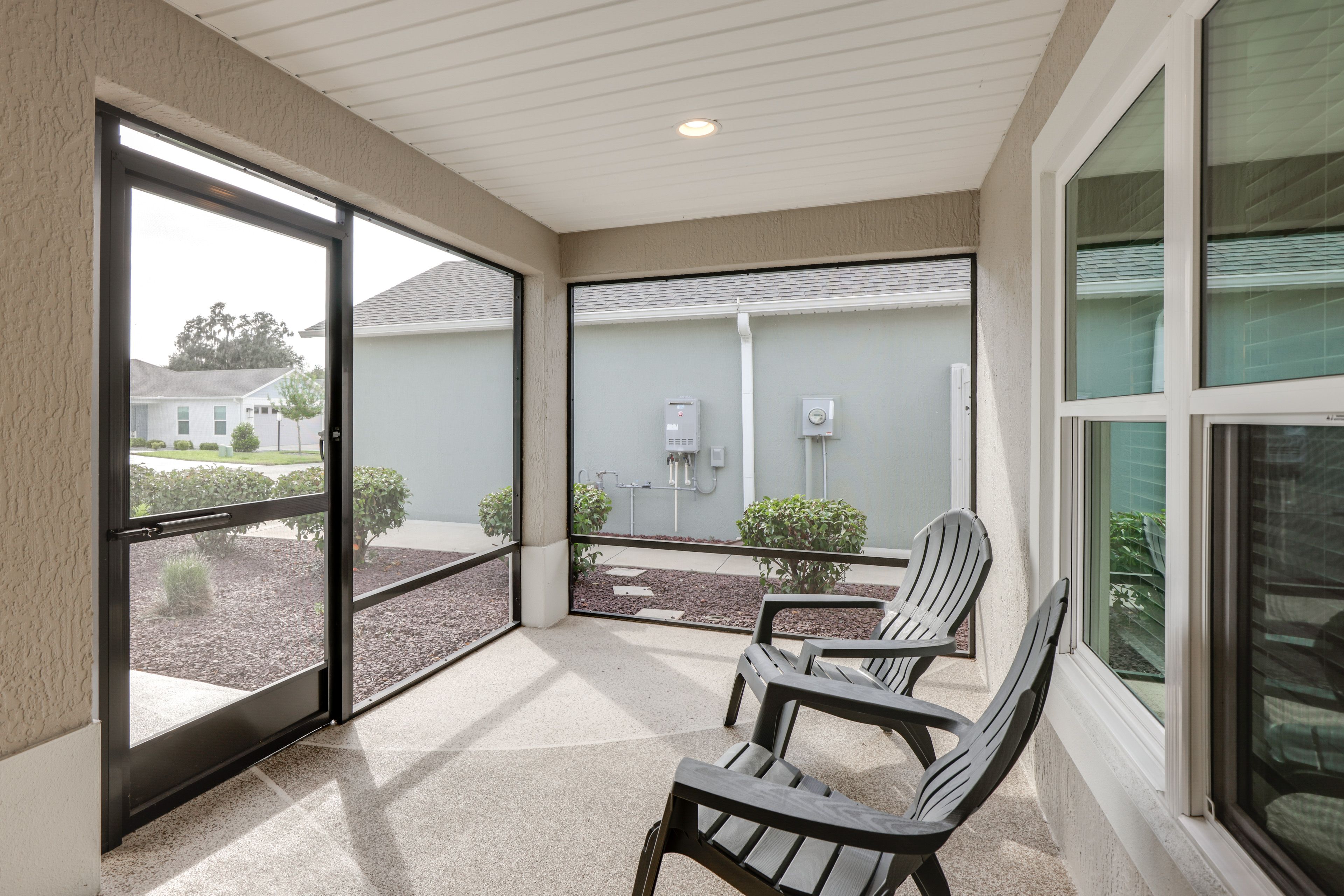 Screened Front Porch