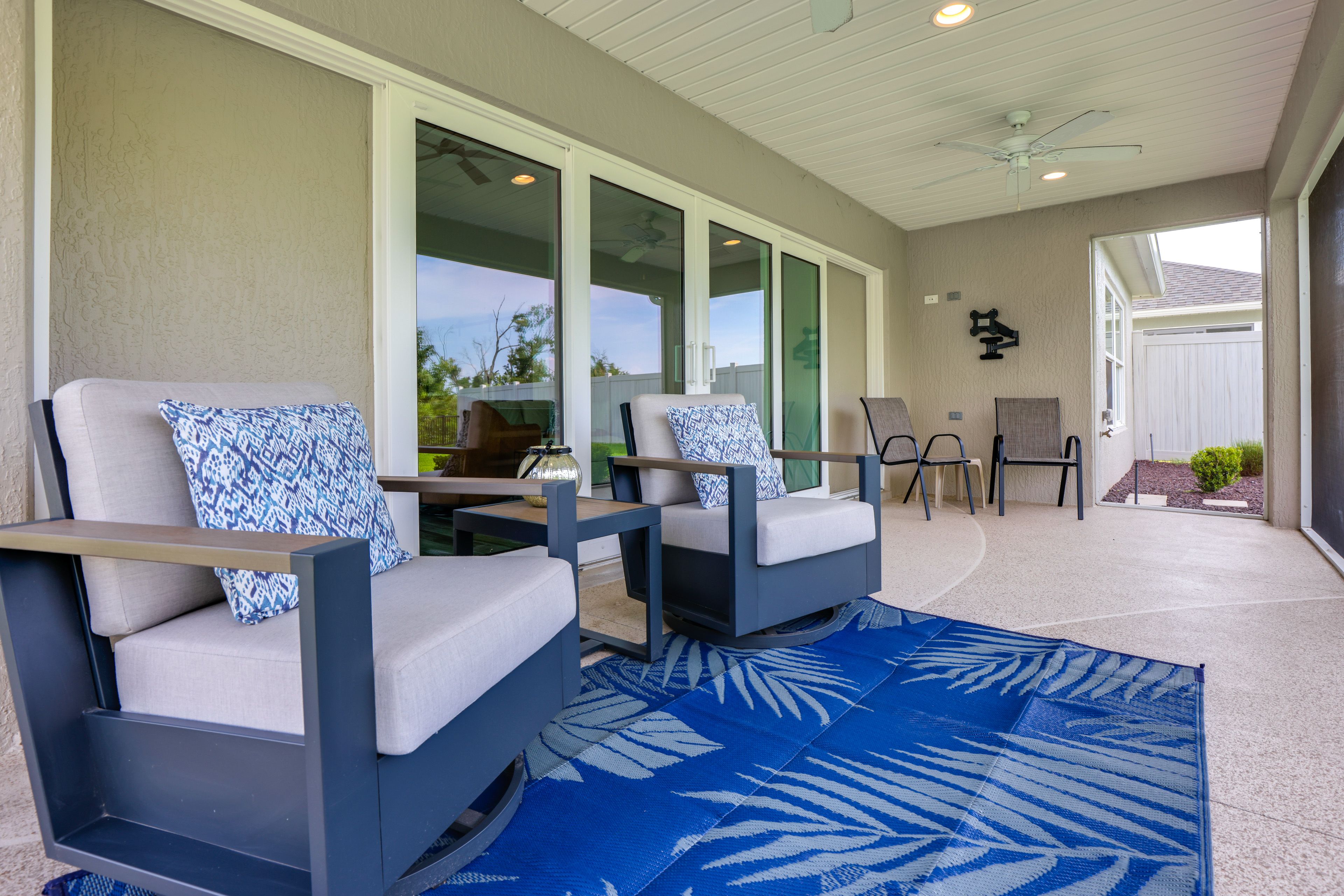 Screened Back Porch
