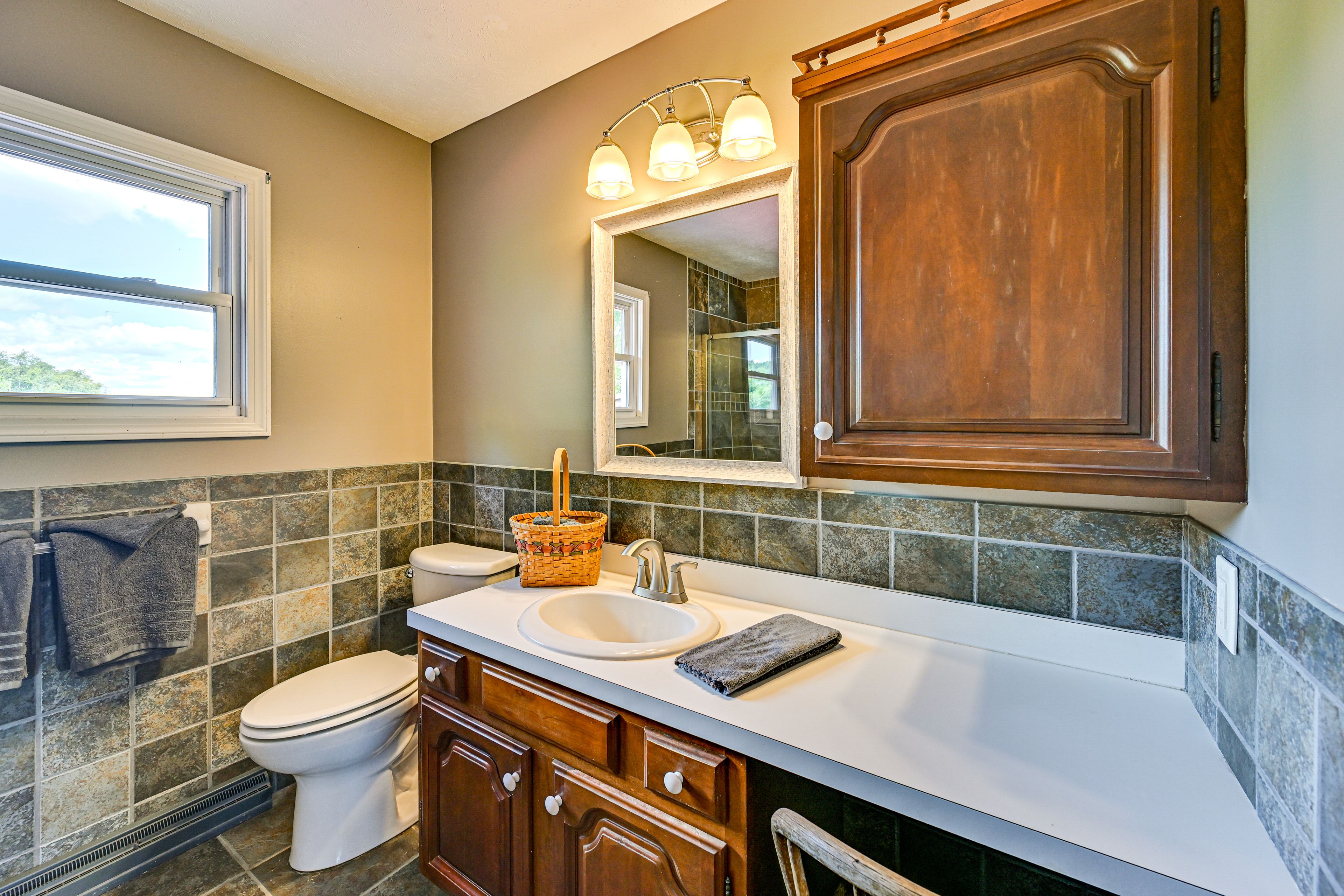 En-Suite Bathroom | Bathtub/Shower | 3rd Floor