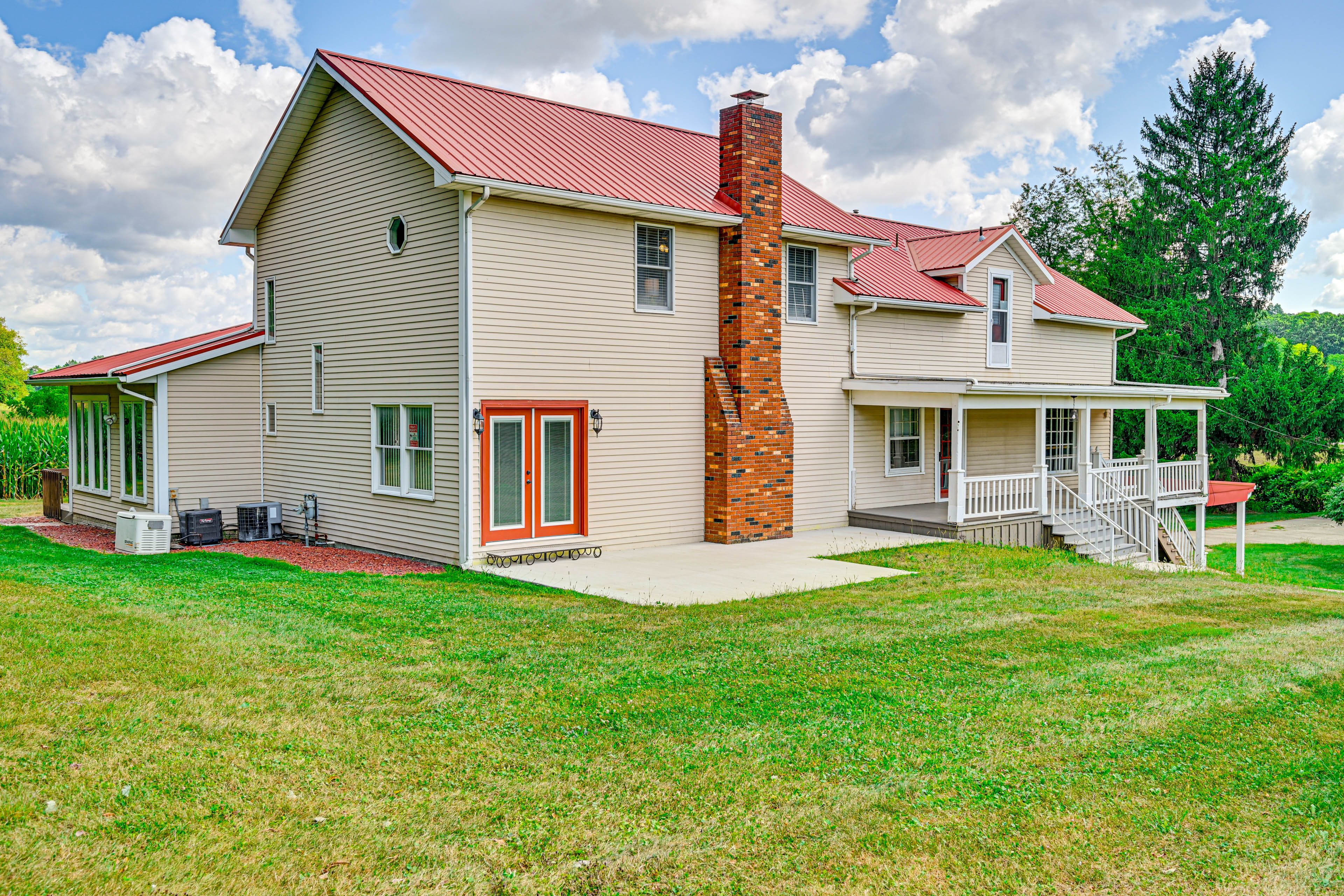 Dover Vacation Rental | 3BR | 3.5BA | 3,660 Sq Ft | Stairs Required