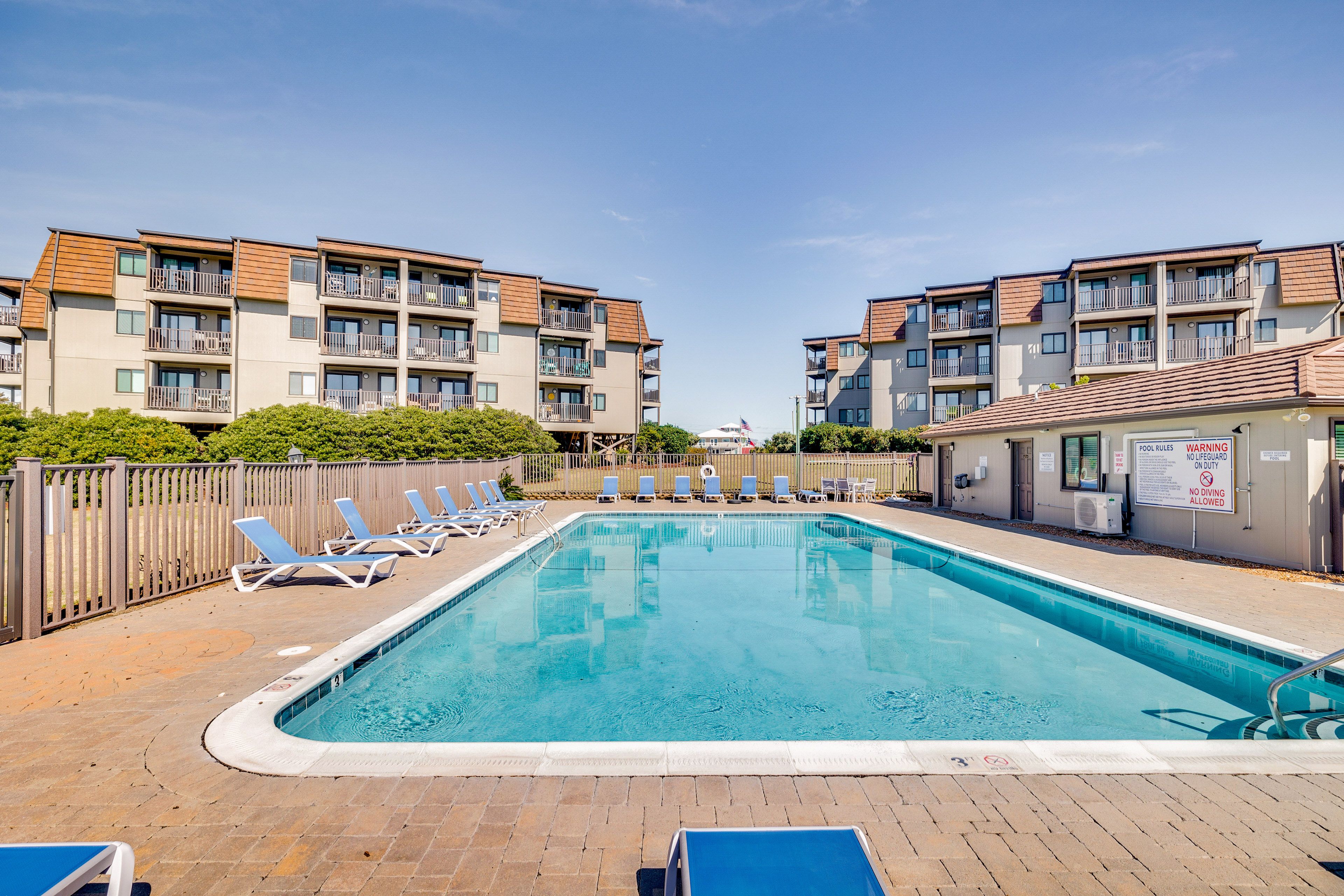 South Winds Condominiums | Community Pool Area