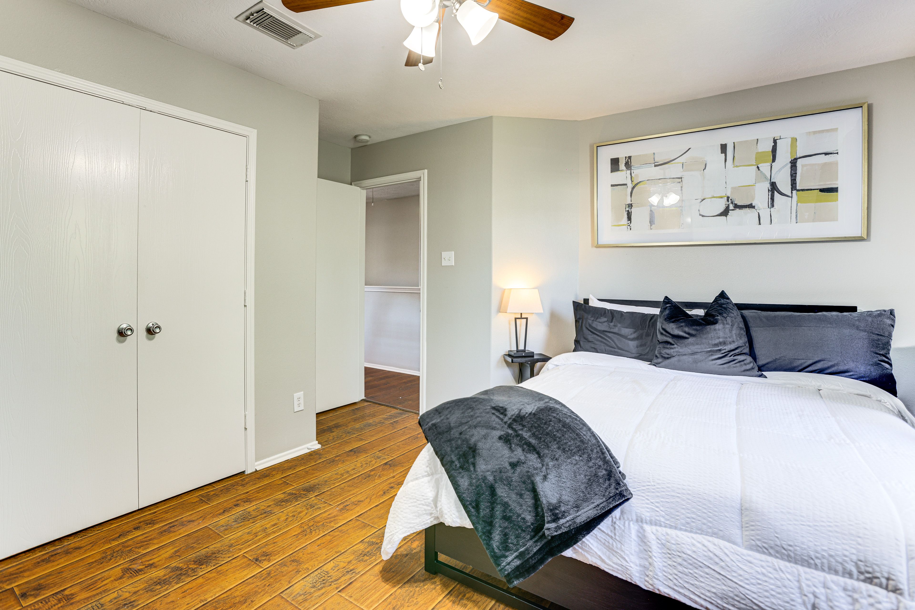 Bedroom 2 | Queen Bed | 2nd Floor