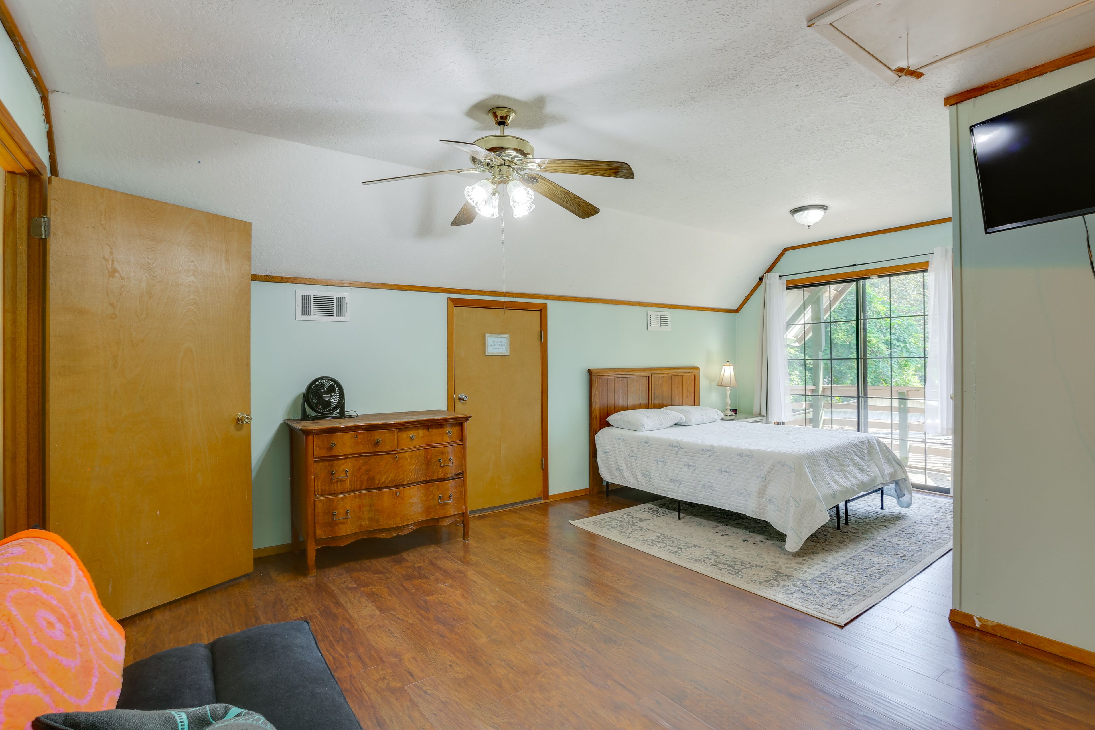 Bedroom 2 | 2nd Floor | Full Bed | Twin Futon