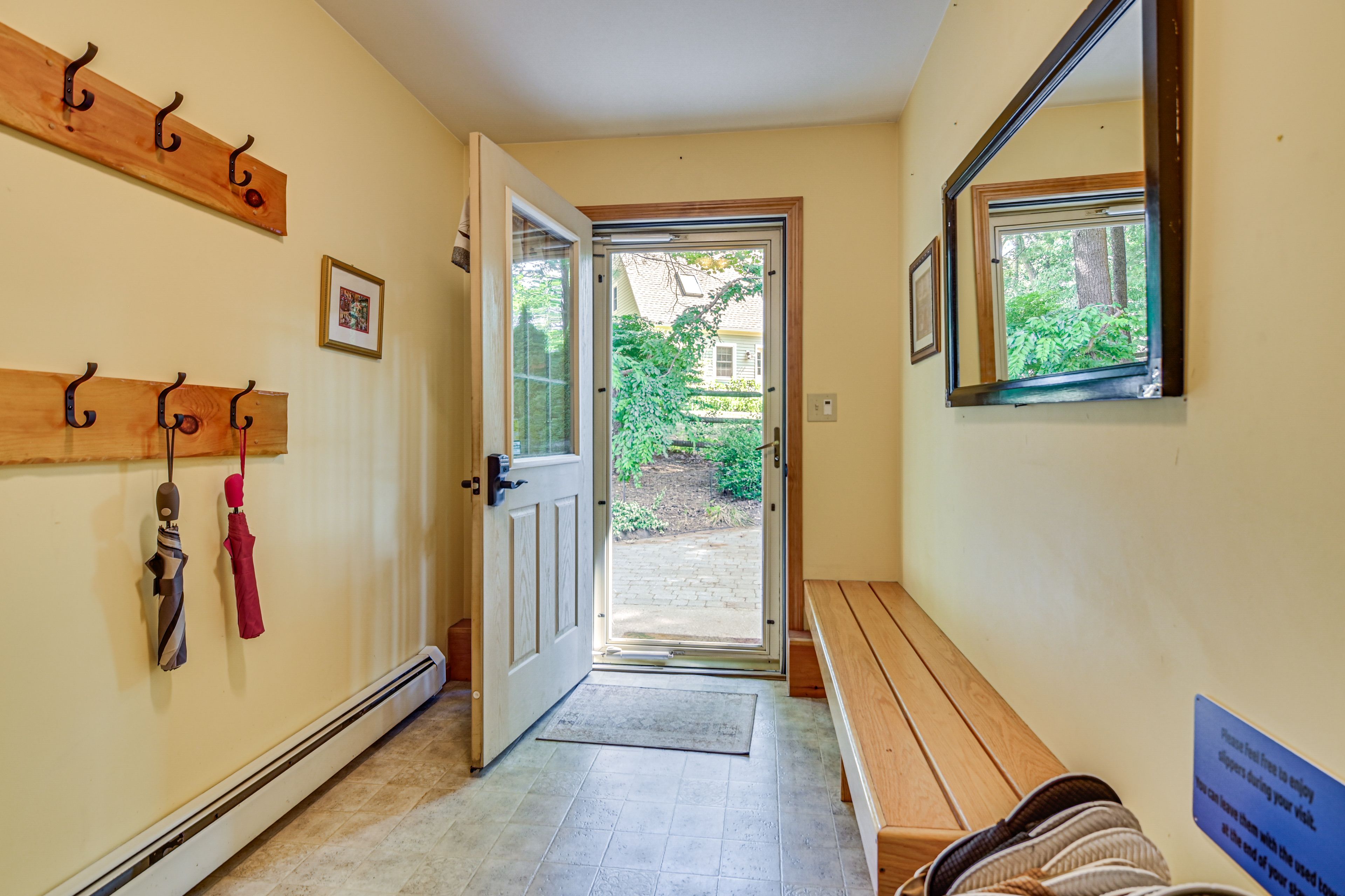 Mudroom | Interior Steps to Enter