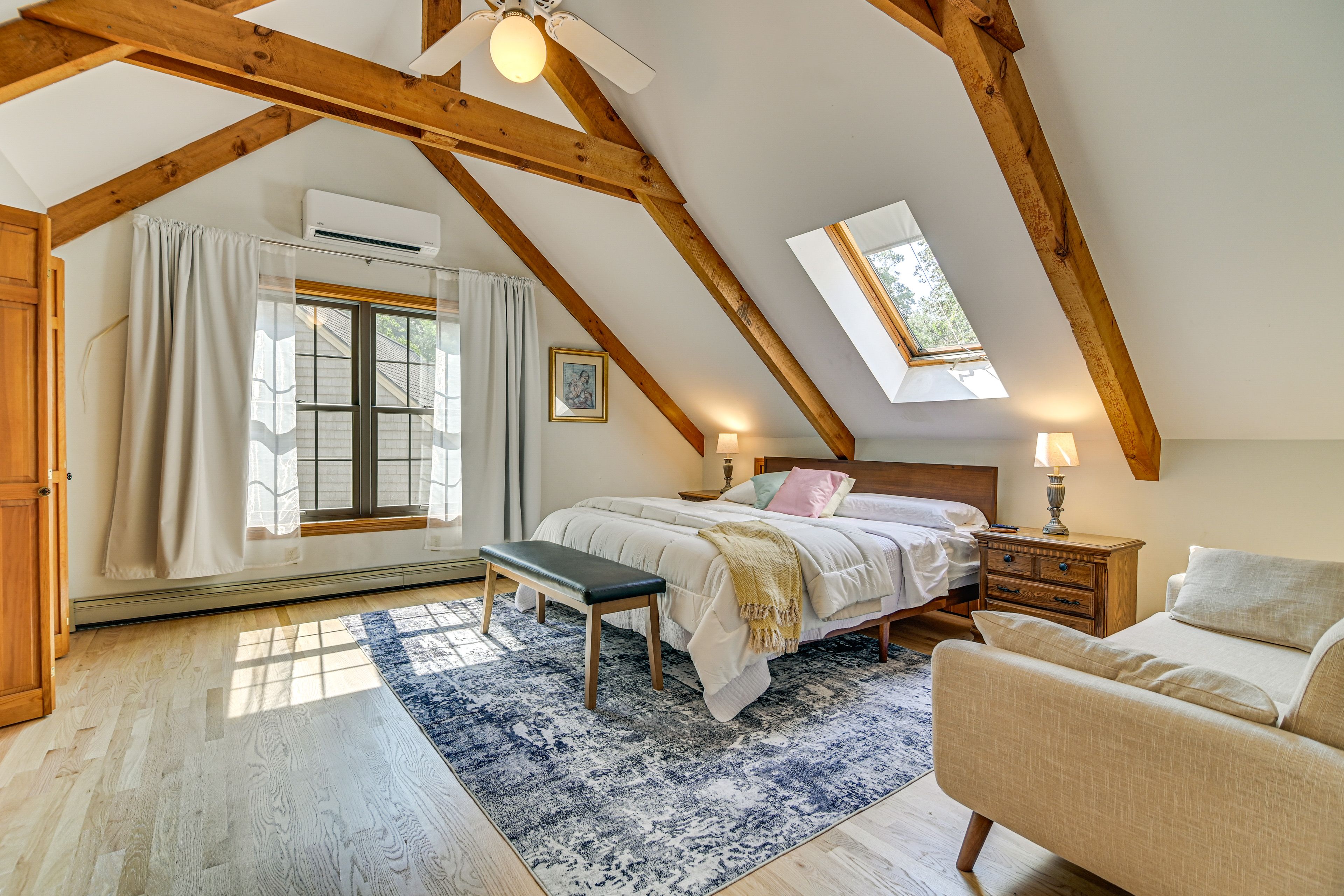 Bedroom 2 | King Bed | Upper Level
