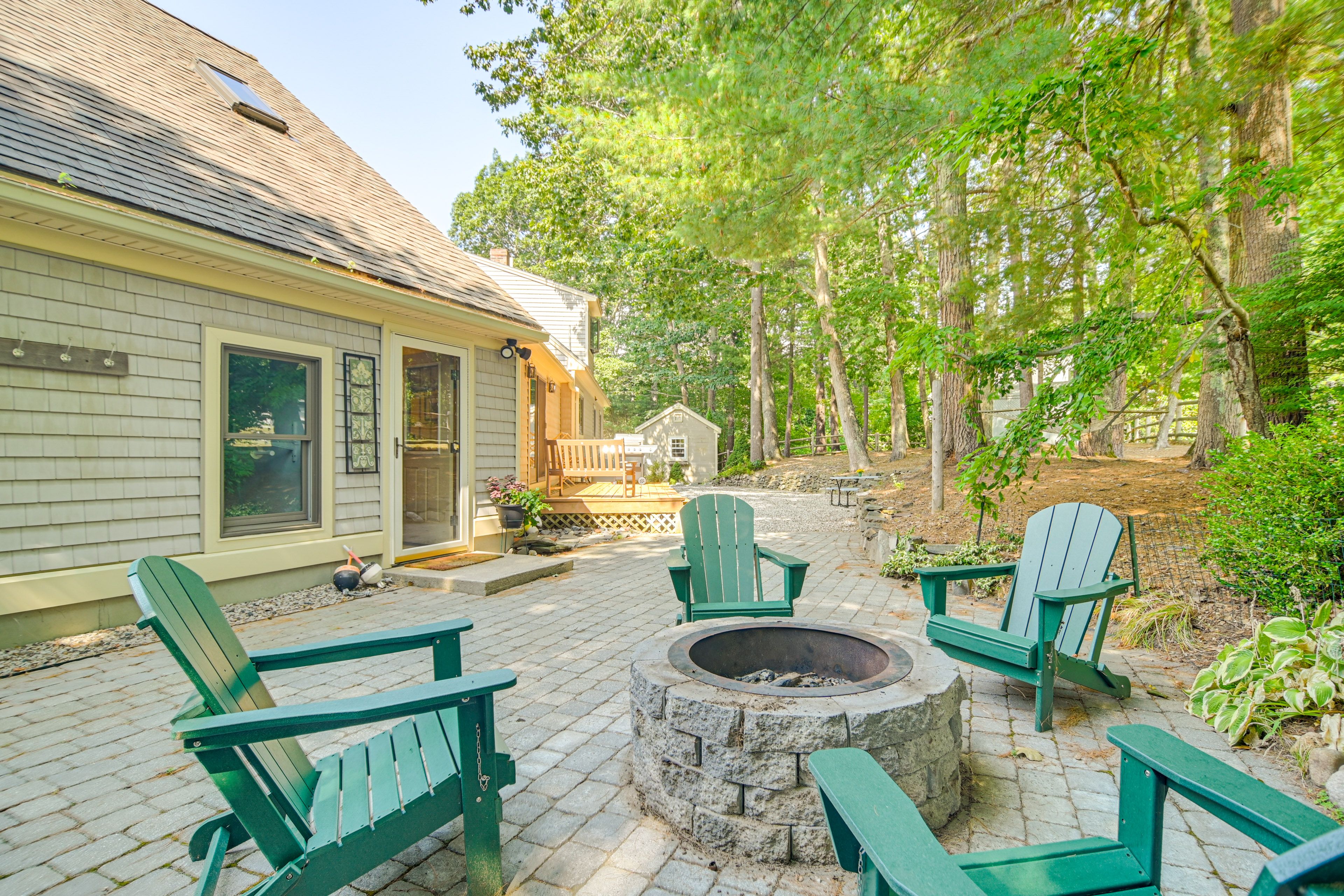 Patio | Fire Pit | Gas Grill