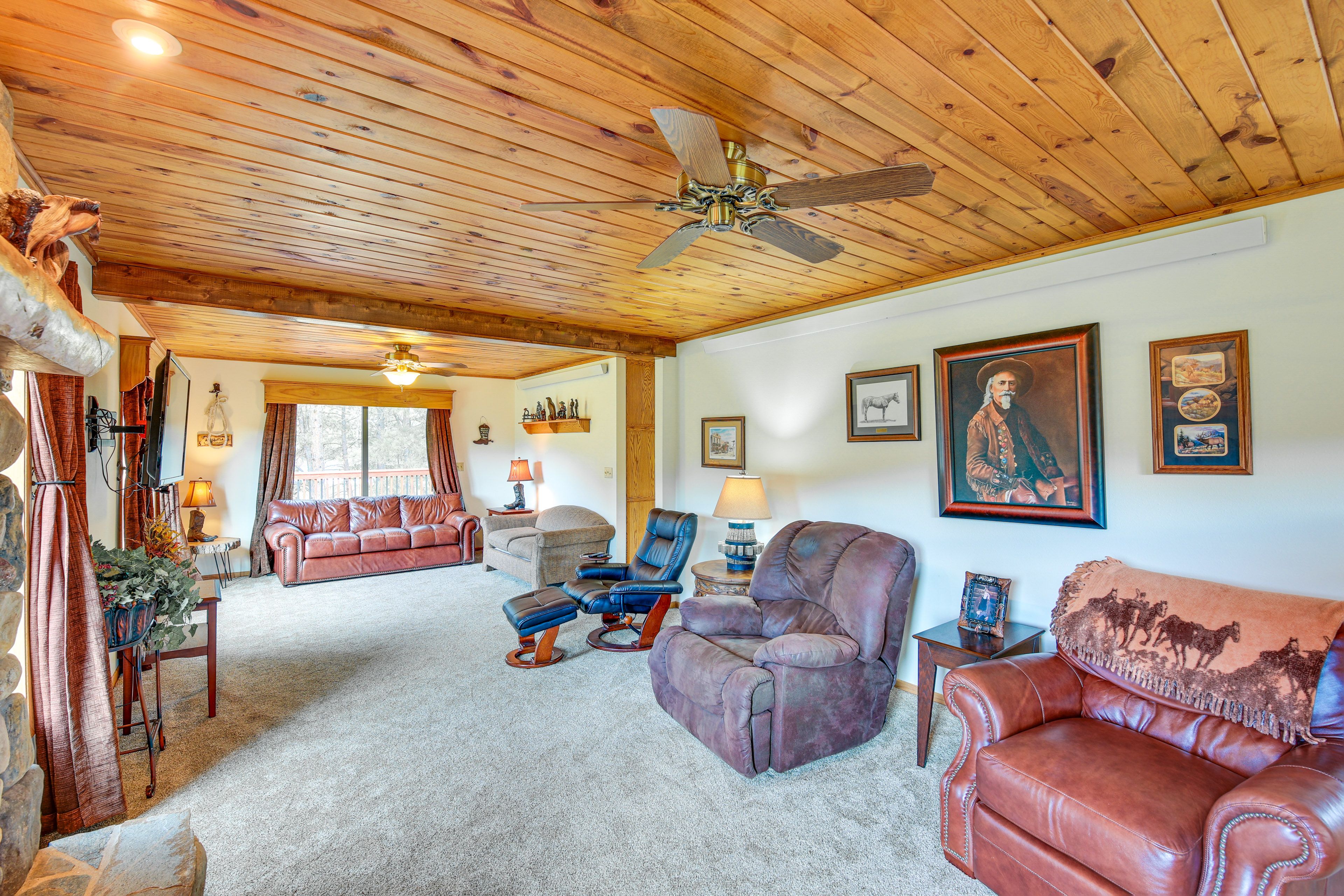 Living Room | Main Floor