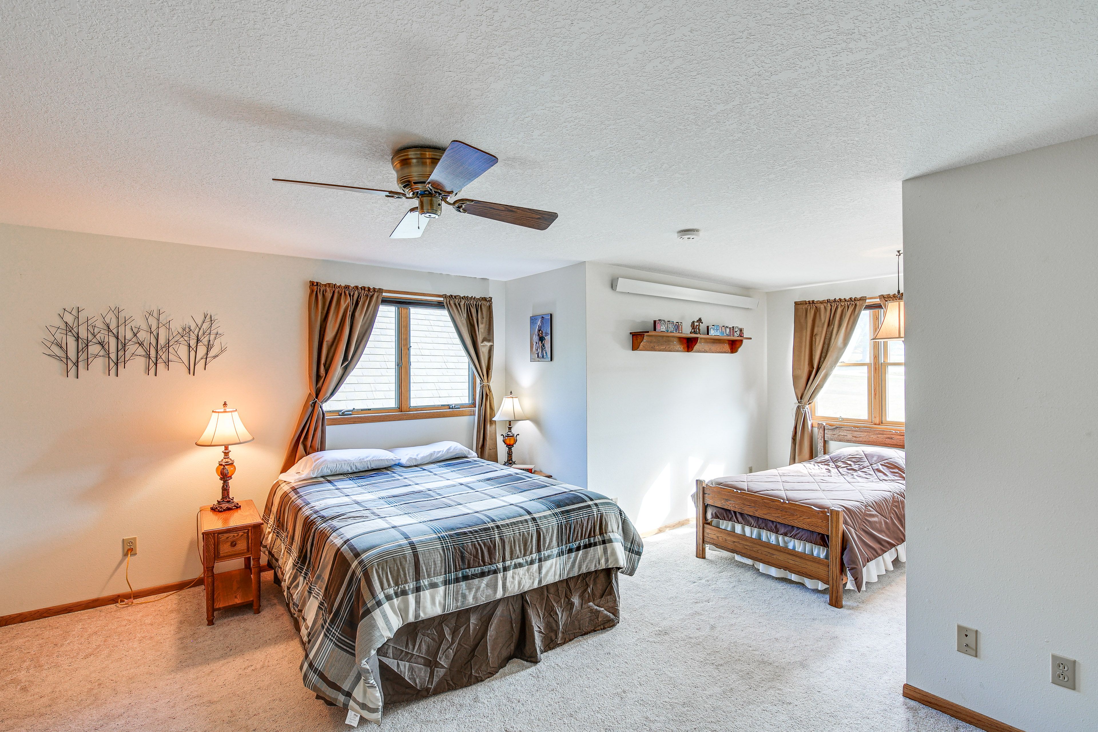 Bedroom 3 | Upper Floor | Queen Bed | Twin Bed | Desk Workspace