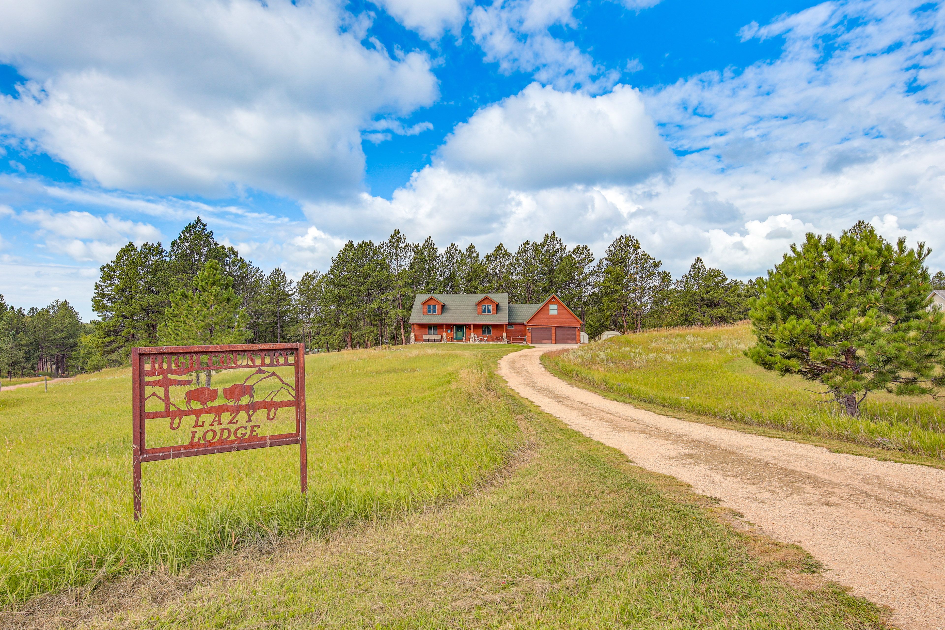 Addt'l Parking | Driveway (2 Vehicles) | Trailer Parking Allowed On-Site